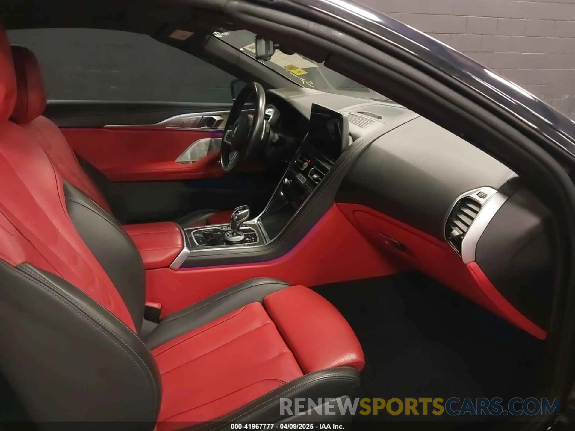 5 fotografías del automóvil dañado WBAFY4C01PCM52812 BMW M850I 2023