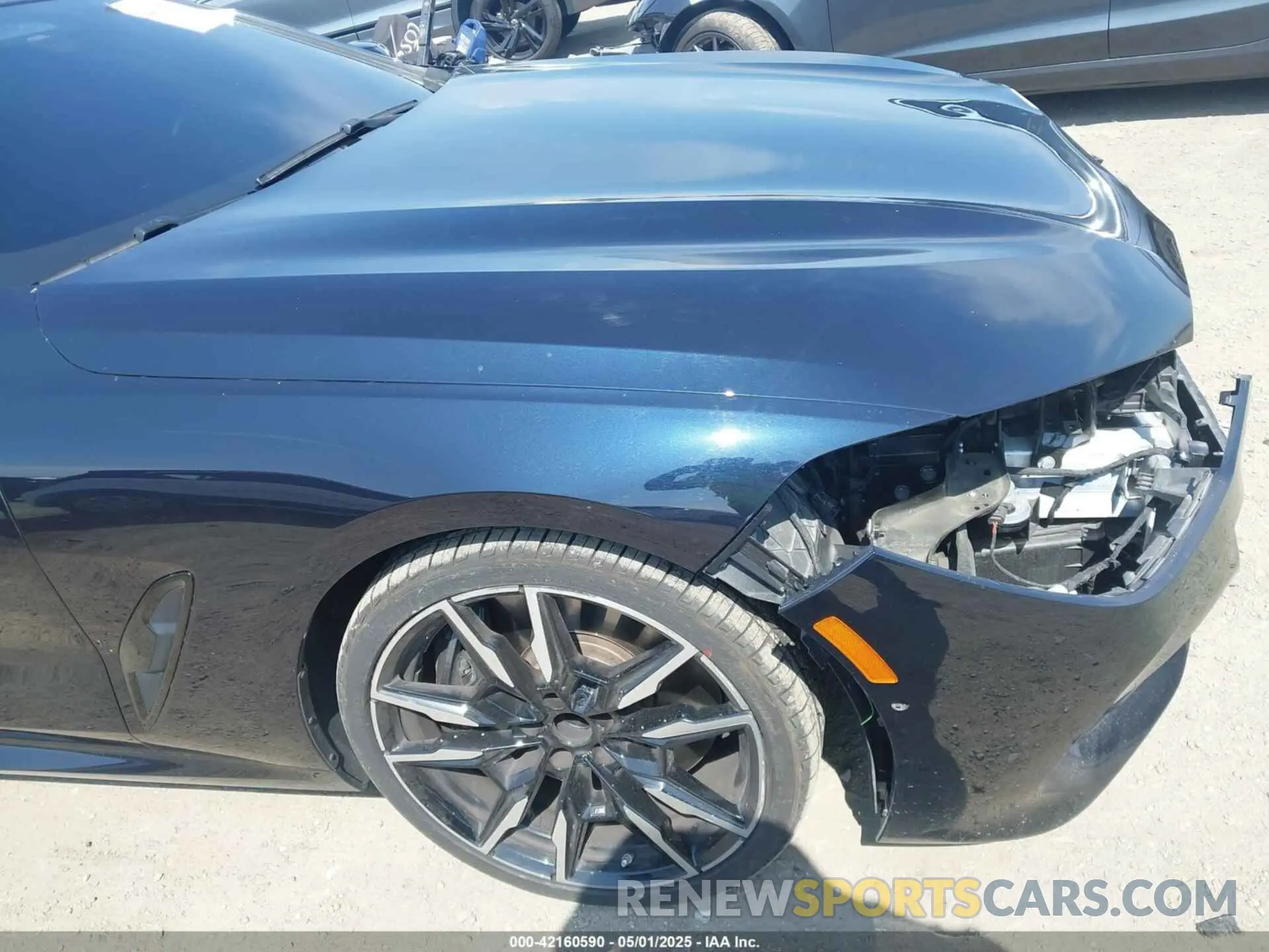 18 fotografías del automóvil dañado WBAFY4C07PCK10123 BMW M850I 2023