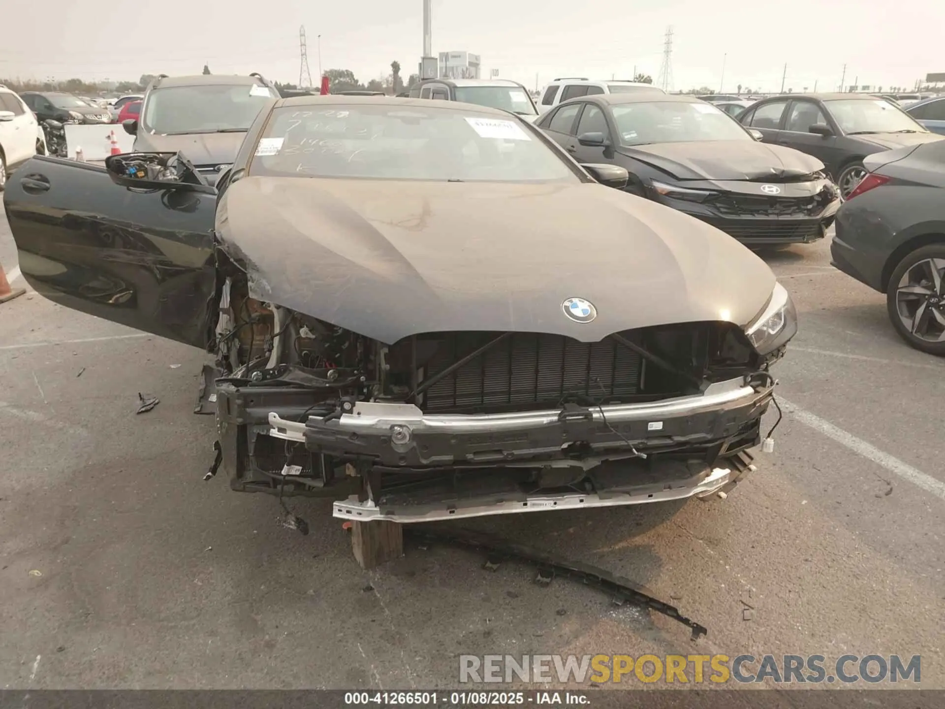 12 fotografías del automóvil dañado WBABC4C01RCR35247 BMW M850I 2024