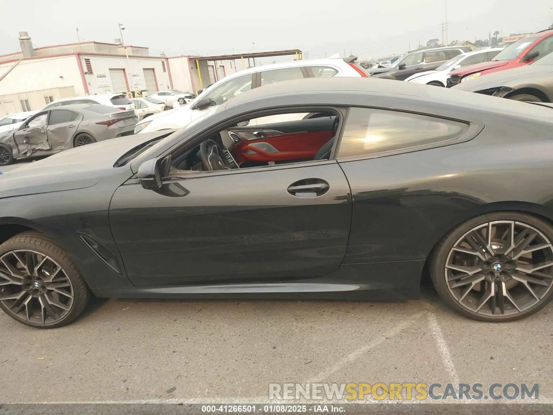 14 fotografías del automóvil dañado WBABC4C01RCR35247 BMW M850I 2024