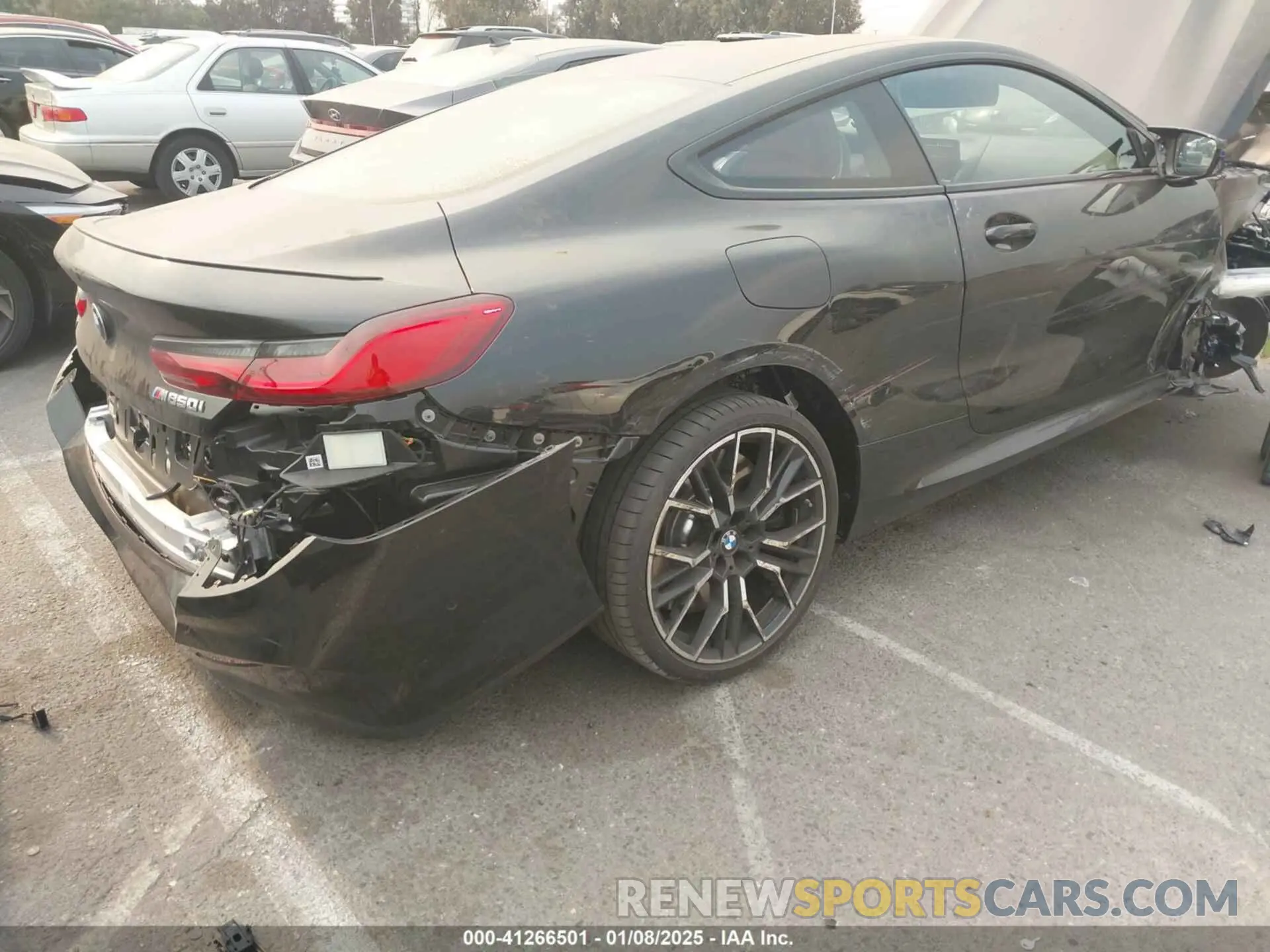 18 fotografías del automóvil dañado WBABC4C01RCR35247 BMW M850I 2024