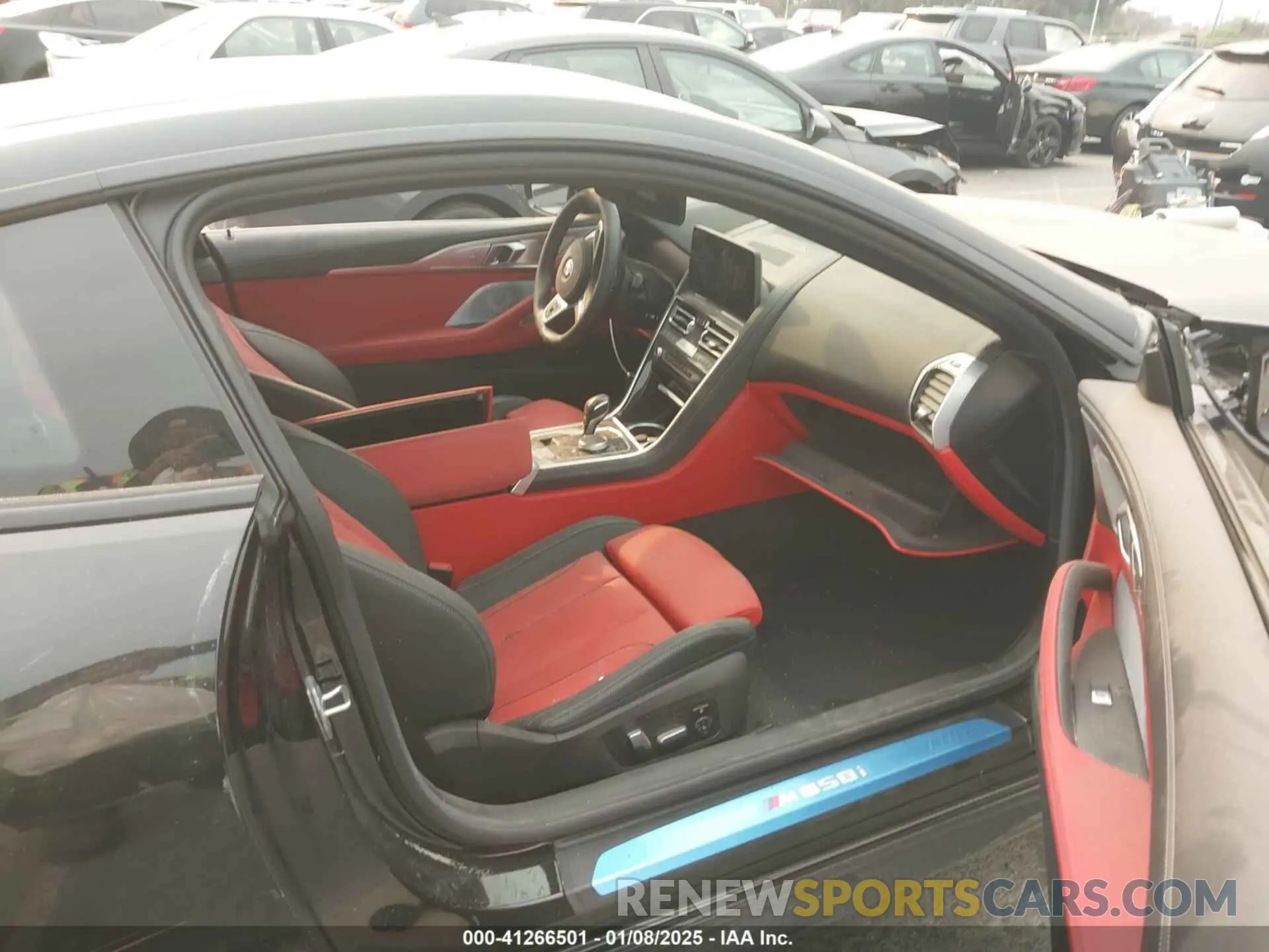 5 fotografías del automóvil dañado WBABC4C01RCR35247 BMW M850I 2024