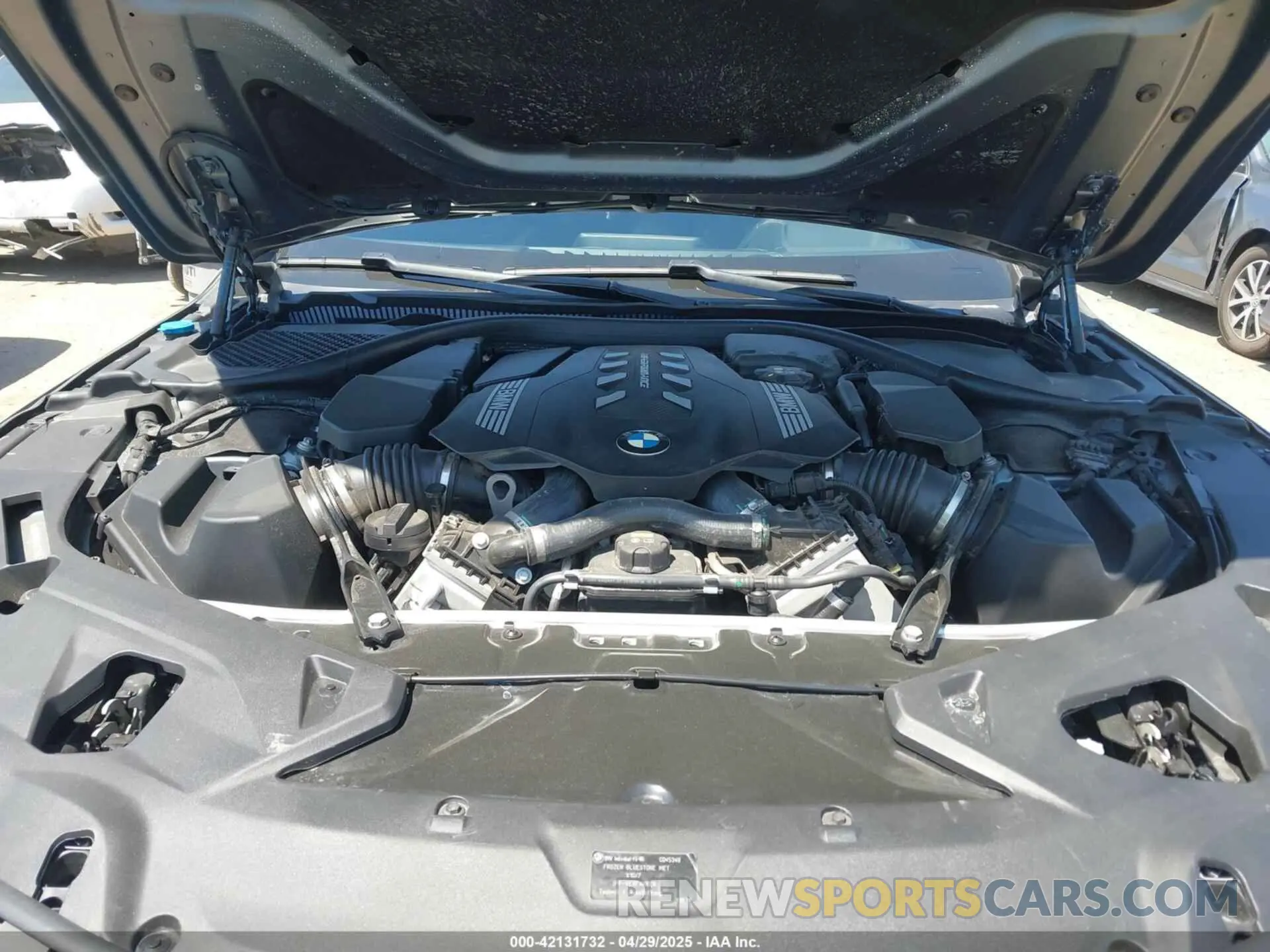 10 fotografías del automóvil dañado WBAGV8C02LCD45348 BMW M850I GTAN COUPE 2020