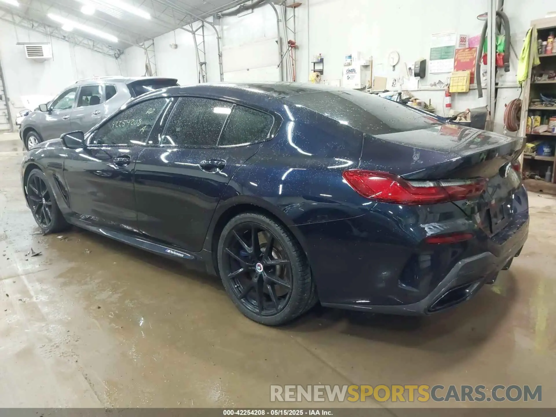 3 fotografías del automóvil dañado WBAGV8C02LCD68211 BMW M850I GTAN COUPE 2020