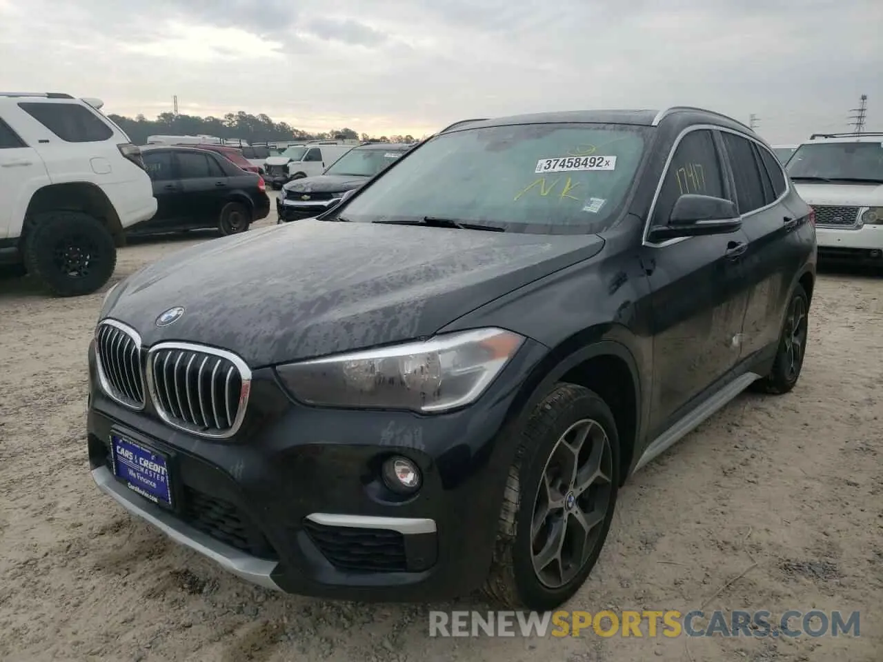 2 fotografías del automóvil dañado WBXHT3C50K5L39076 BMW X1 2019