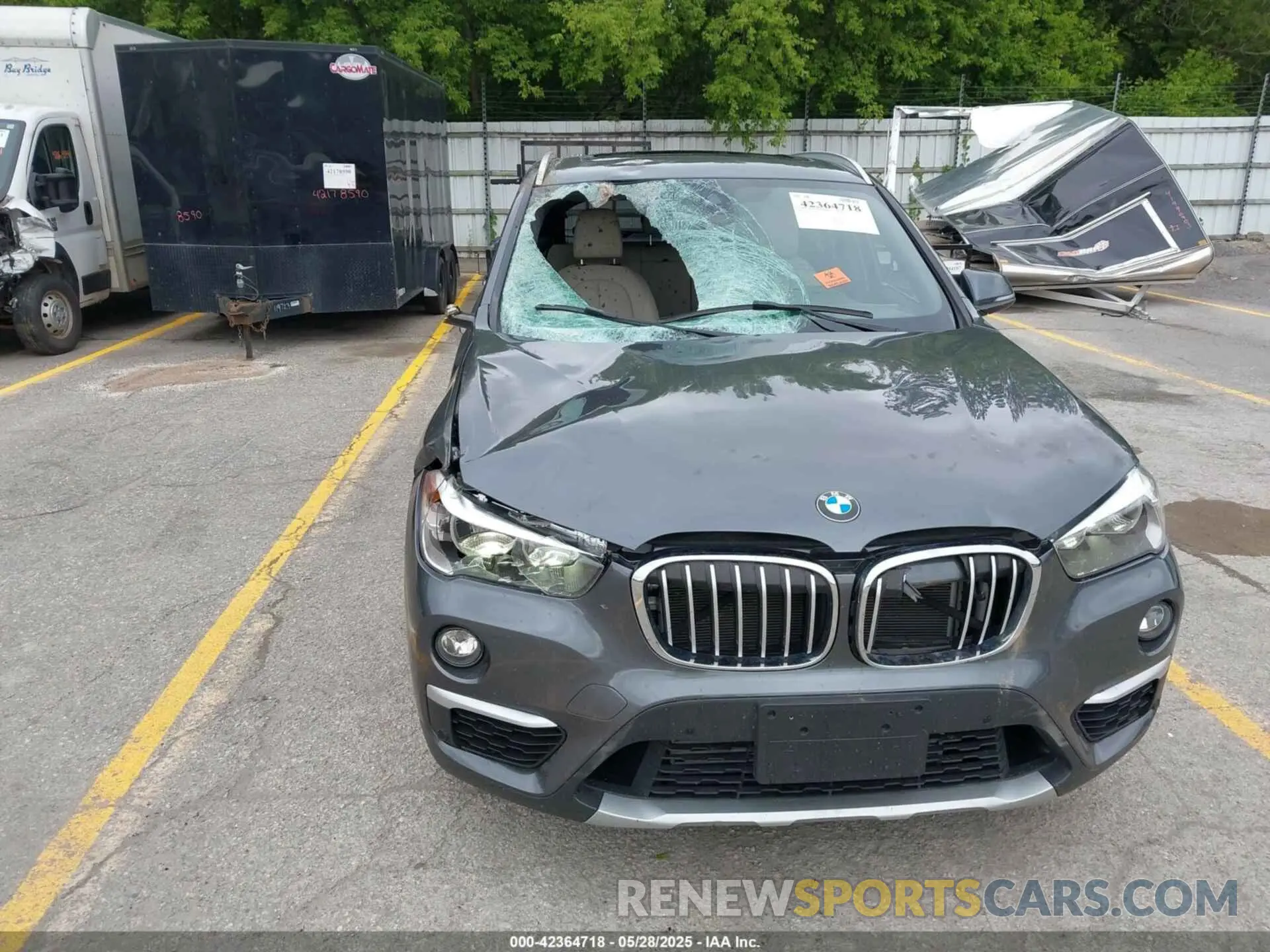 6 fotografías del automóvil dañado WBXHT3C51K3H34057 BMW X1 2019
