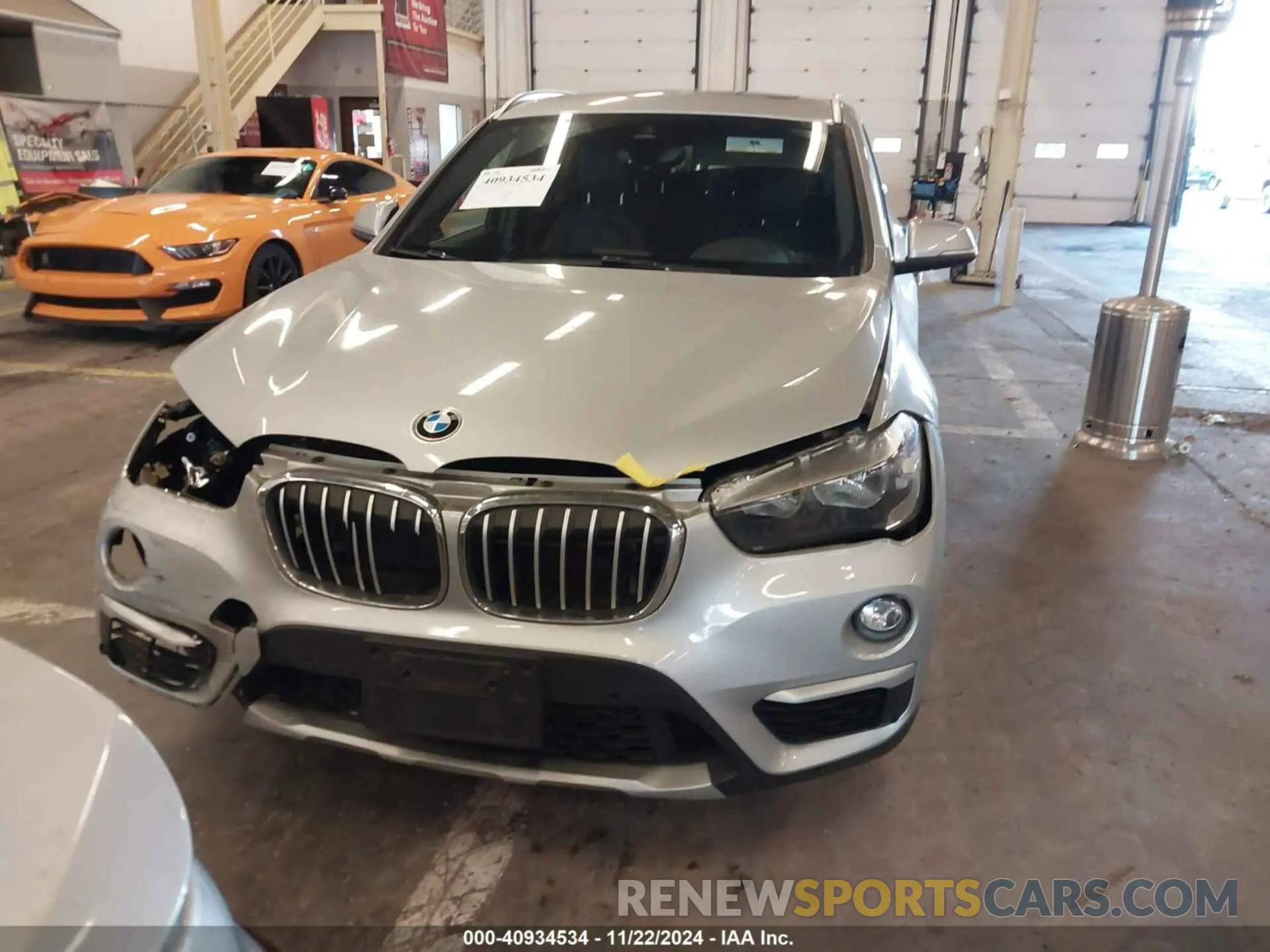 13 fotografías del automóvil dañado WBXHT3C52K5L36857 BMW X1 2019