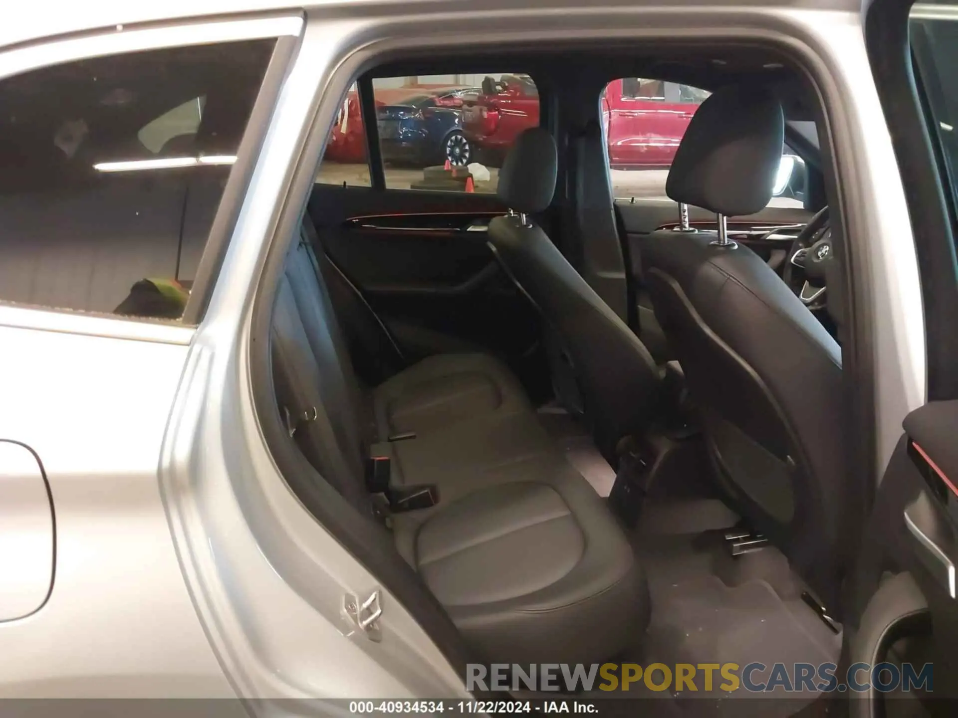 8 fotografías del automóvil dañado WBXHT3C52K5L36857 BMW X1 2019