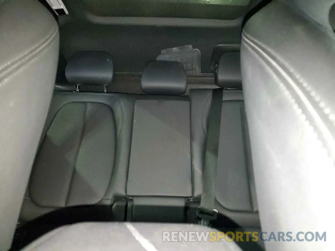 10 fotografías del automóvil dañado WBXHT3C52K5L89624 BMW X1 2019