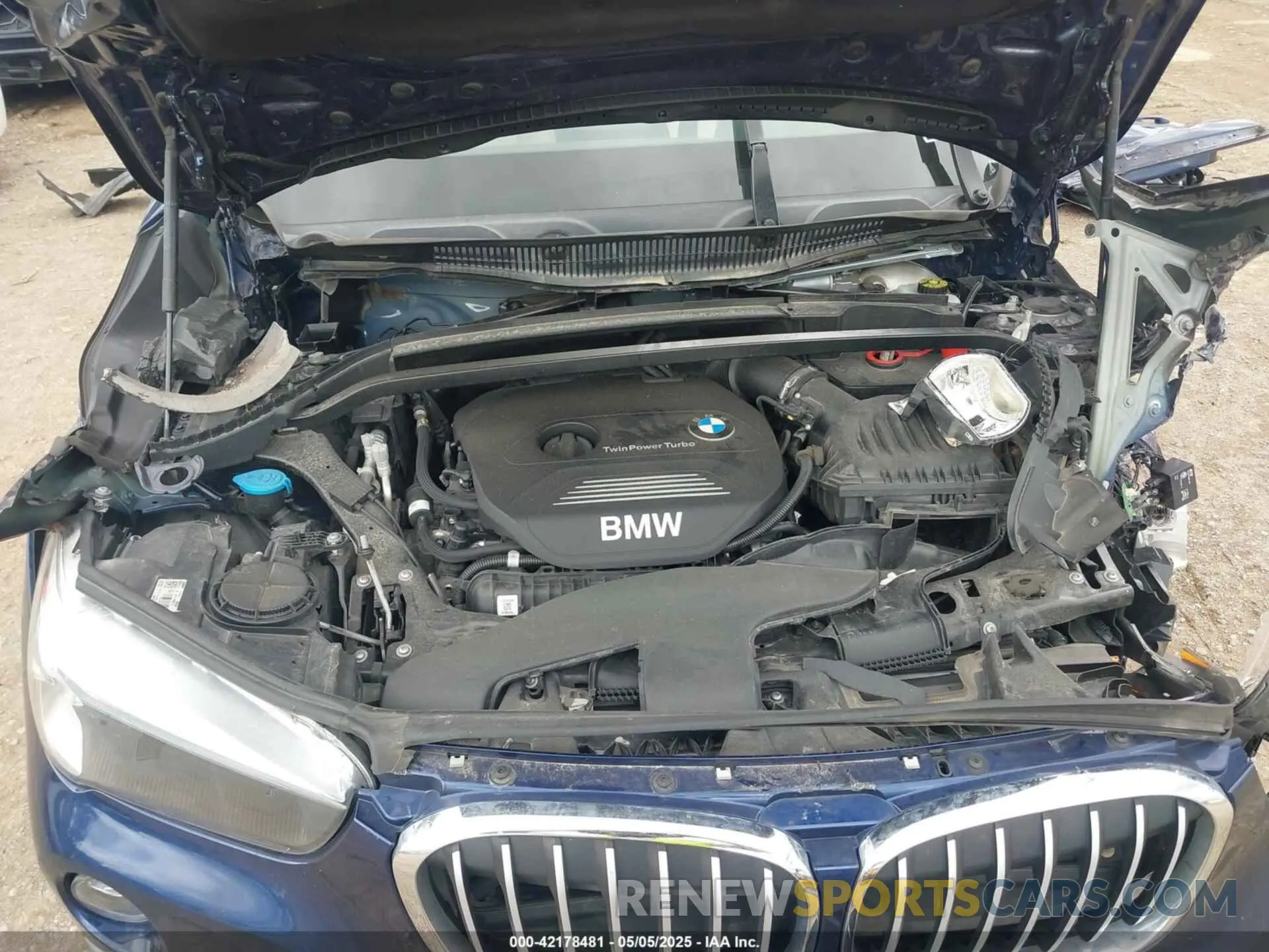 10 fotografías del automóvil dañado WBXHT3C53K3H35405 BMW X1 2019