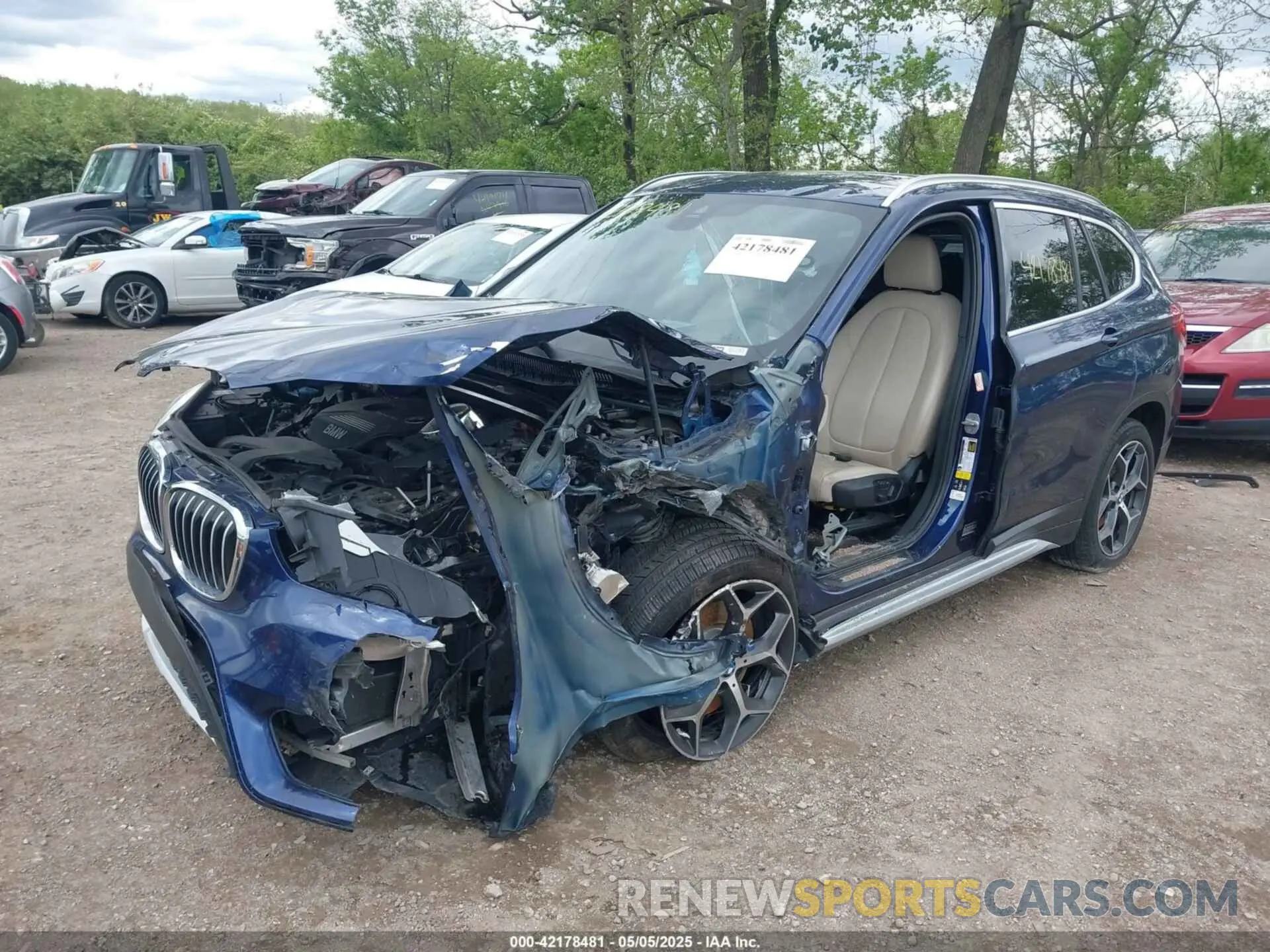 6 fotografías del automóvil dañado WBXHT3C53K3H35405 BMW X1 2019