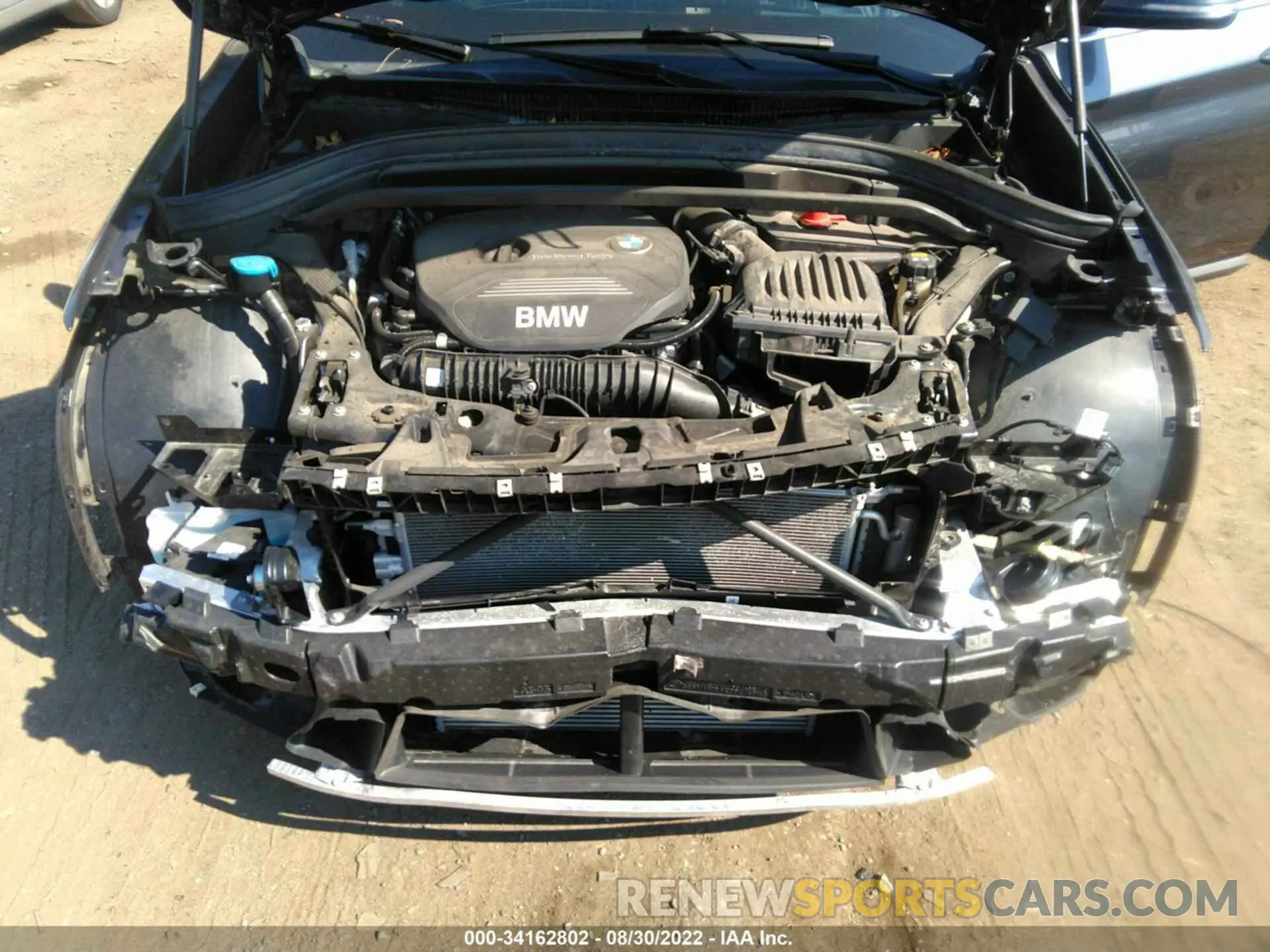 10 fotografías del automóvil dañado WBXHT3C53K3H35548 BMW X1 2019