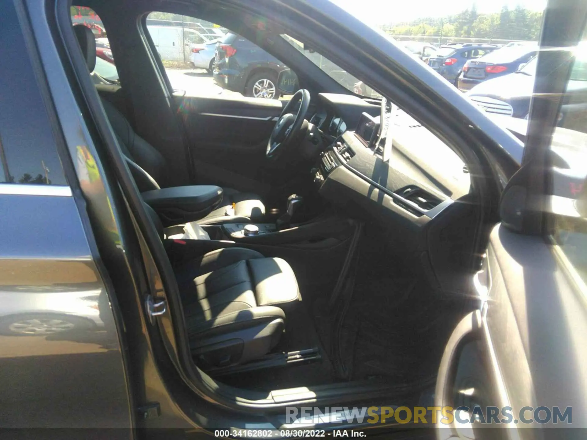 5 fotografías del automóvil dañado WBXHT3C53K3H35548 BMW X1 2019