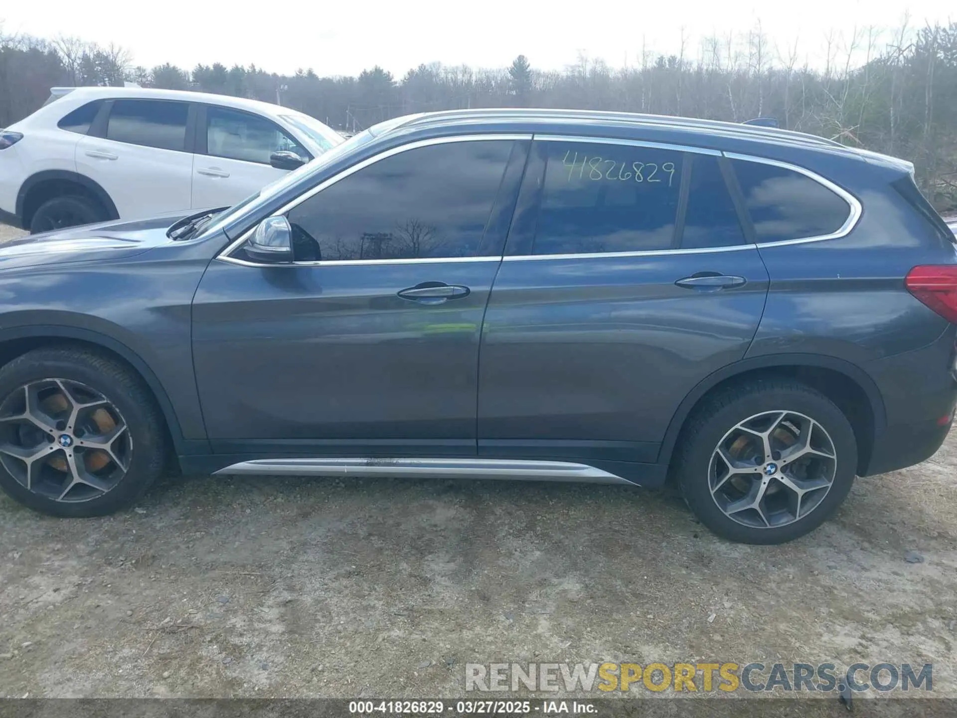 14 fotografías del automóvil dañado WBXHT3C54K5L35760 BMW X1 2019