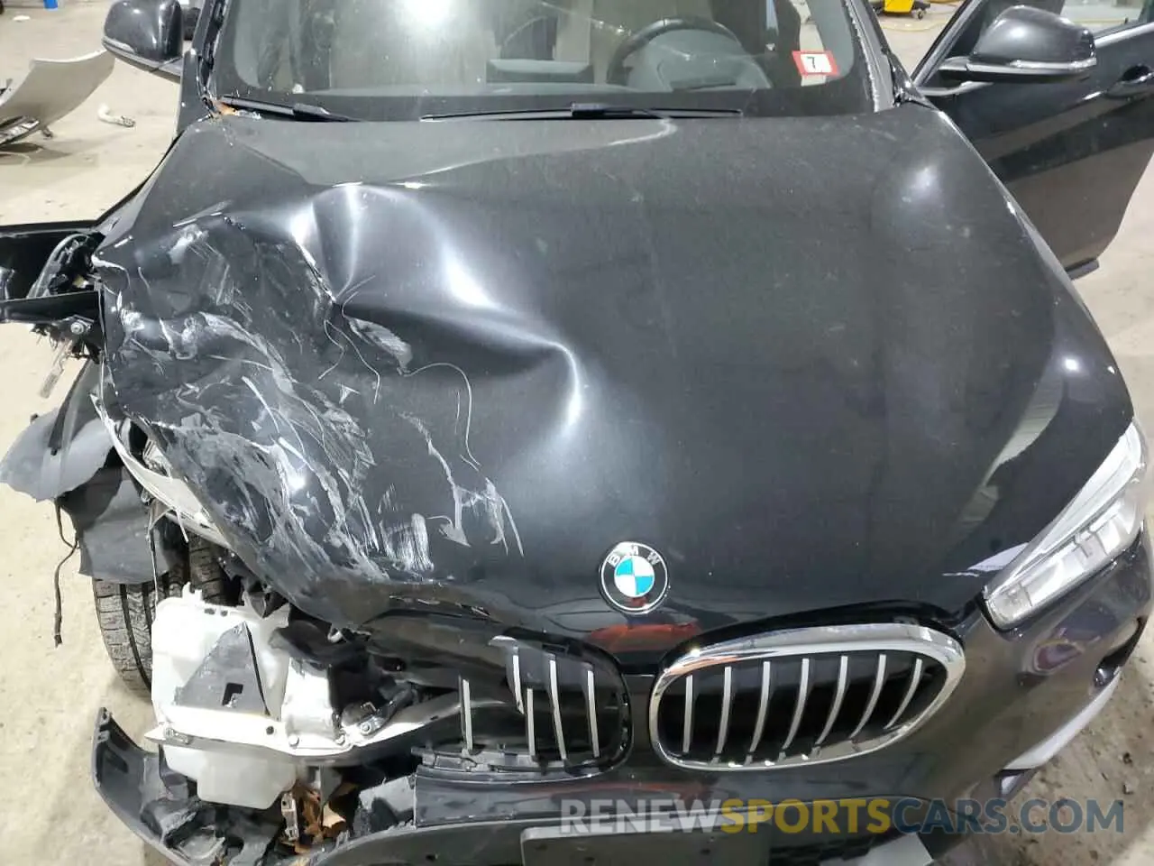 12 fotografías del automóvil dañado WBXHT3C55K5L36870 BMW X1 2019