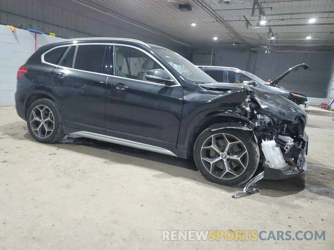 4 fotografías del automóvil dañado WBXHT3C55K5L36870 BMW X1 2019