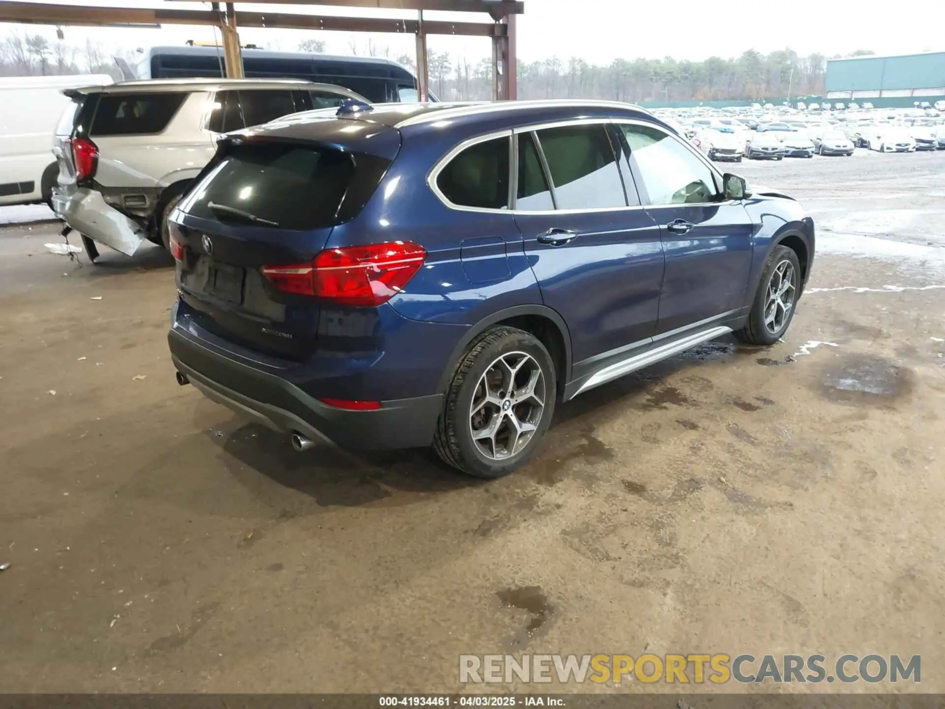 4 fotografías del automóvil dañado WBXHT3C55K5L37338 BMW X1 2019