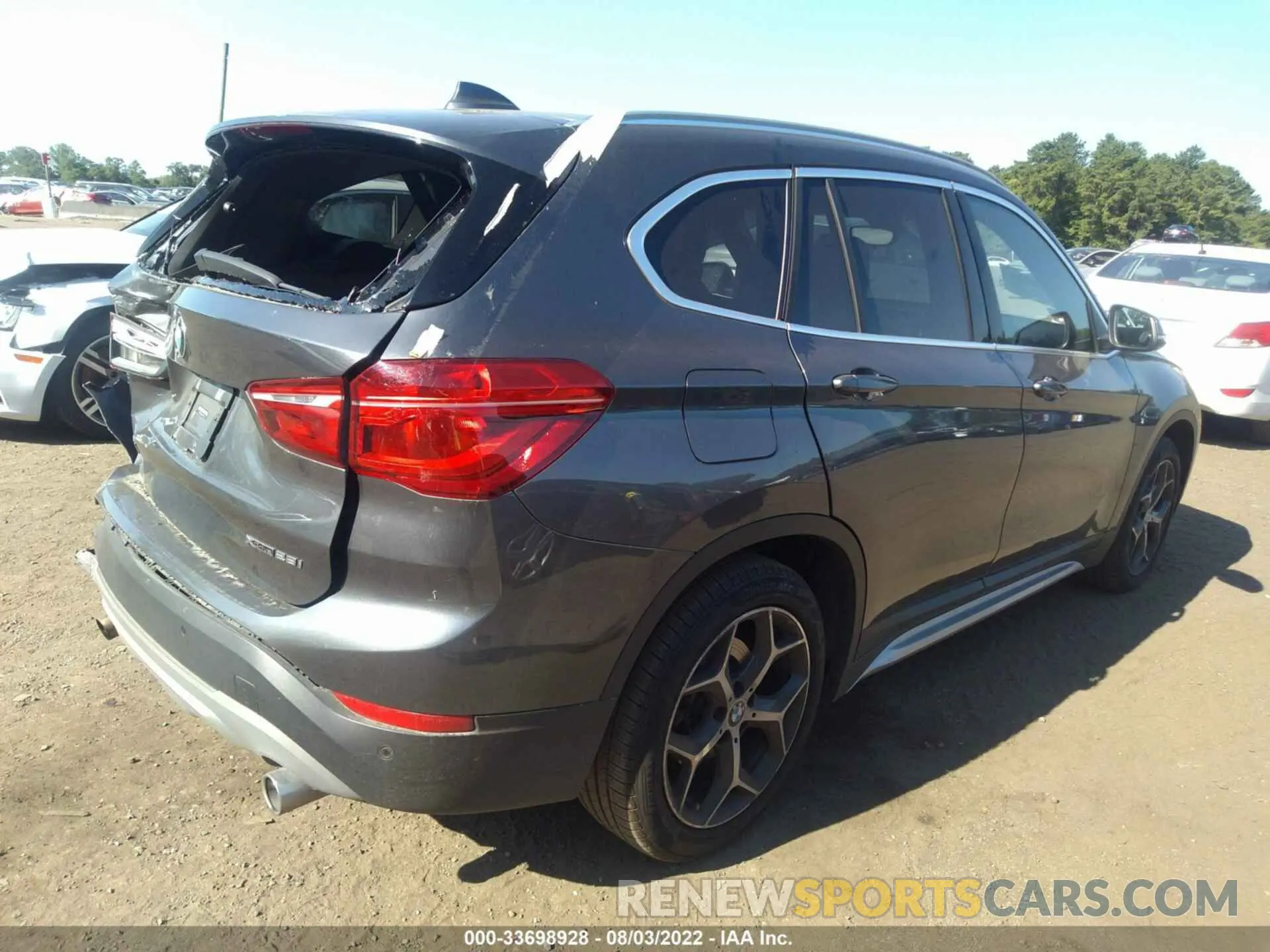 4 fotografías del automóvil dañado WBXHT3C55K5L91402 BMW X1 2019