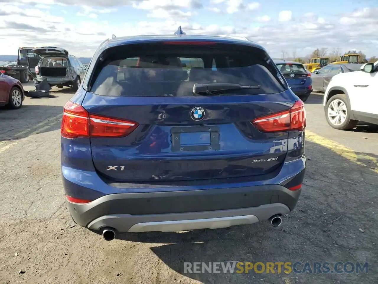 6 fotografías del automóvil dañado WBXHT3C56K5L90971 BMW X1 2019