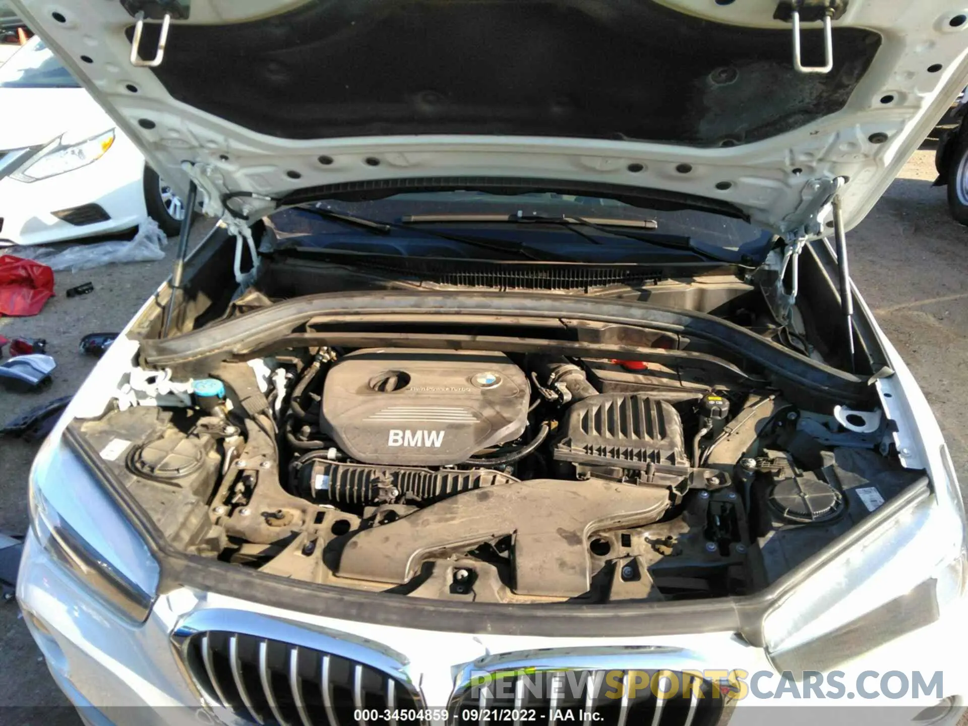 10 fotografías del automóvil dañado WBXHT3C58K5L90342 BMW X1 2019