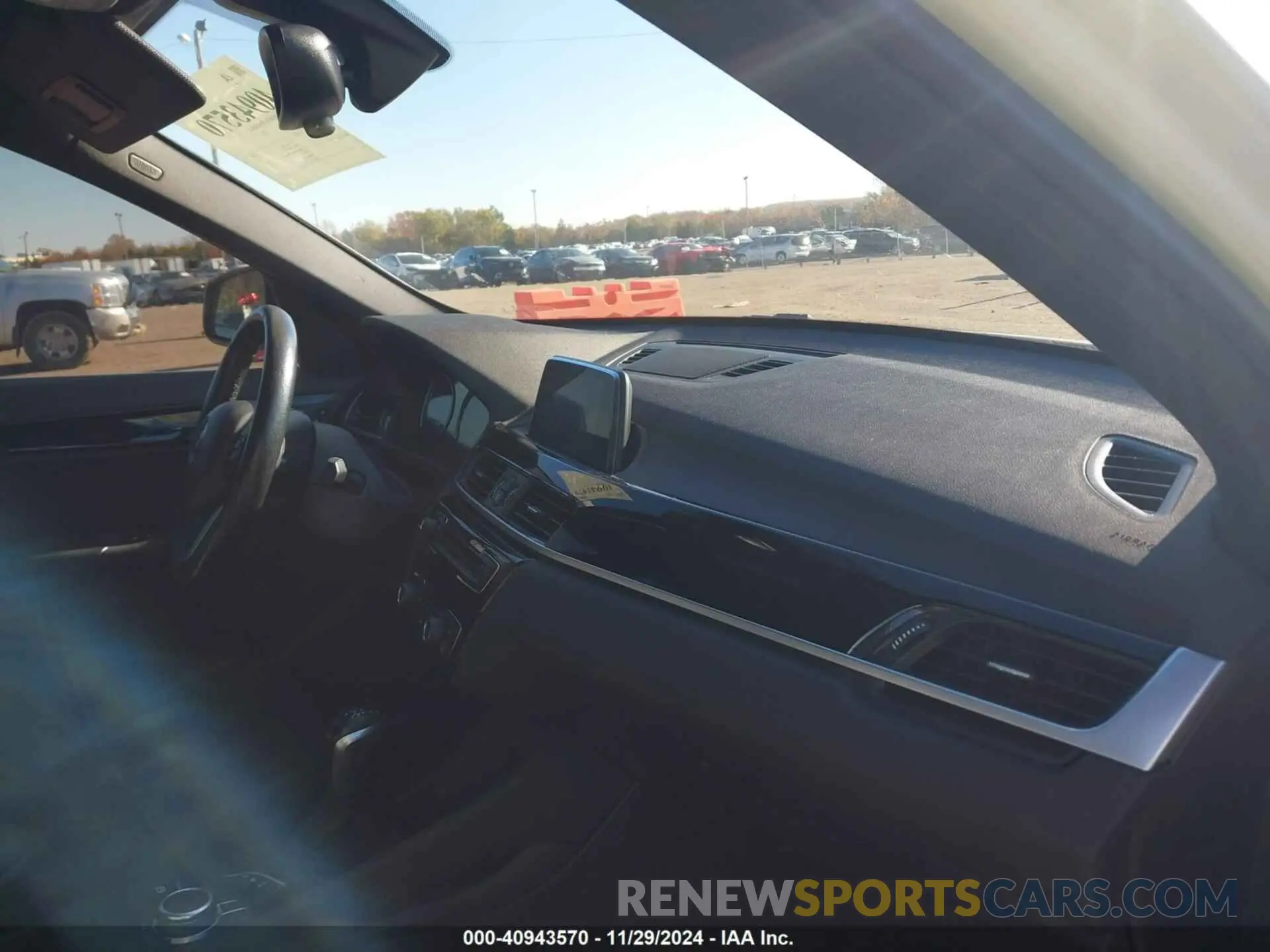 5 fotografías del automóvil dañado WBXHU7C51K5L10822 BMW X1 2019