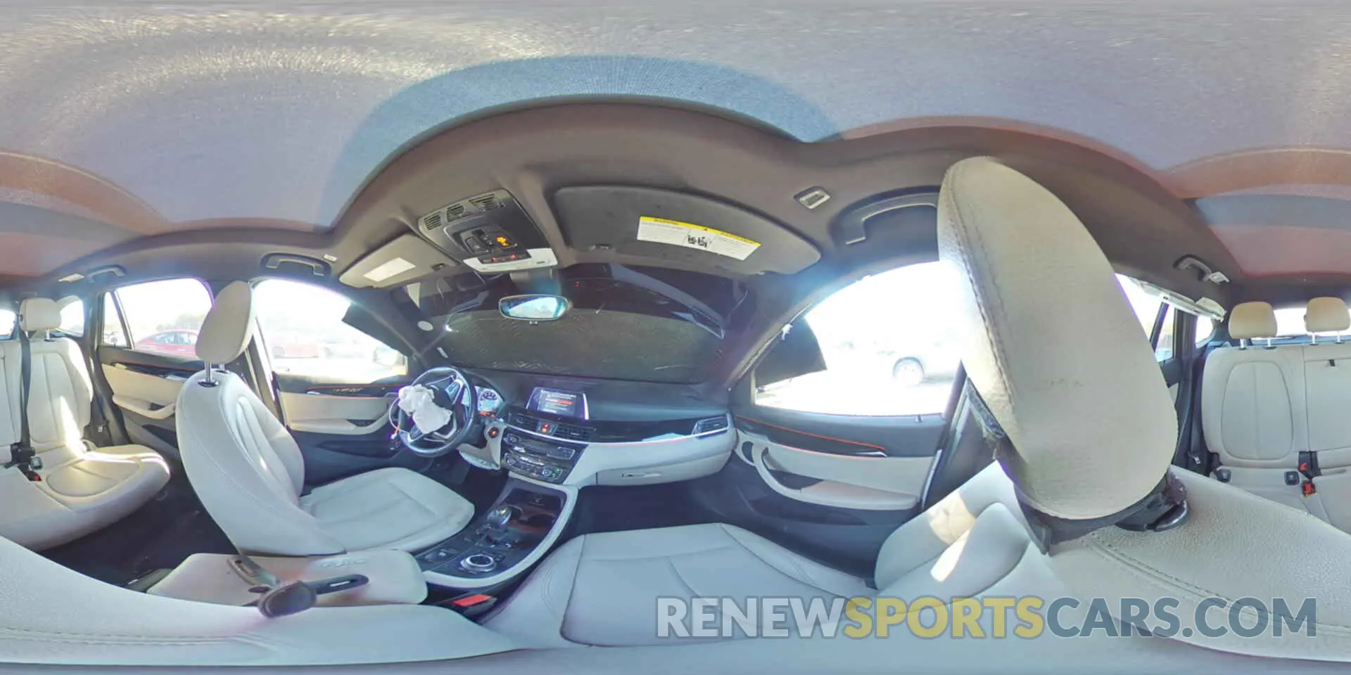 14 fotografías del automóvil dañado WBXHU7C53K3H45694 BMW X1 2019