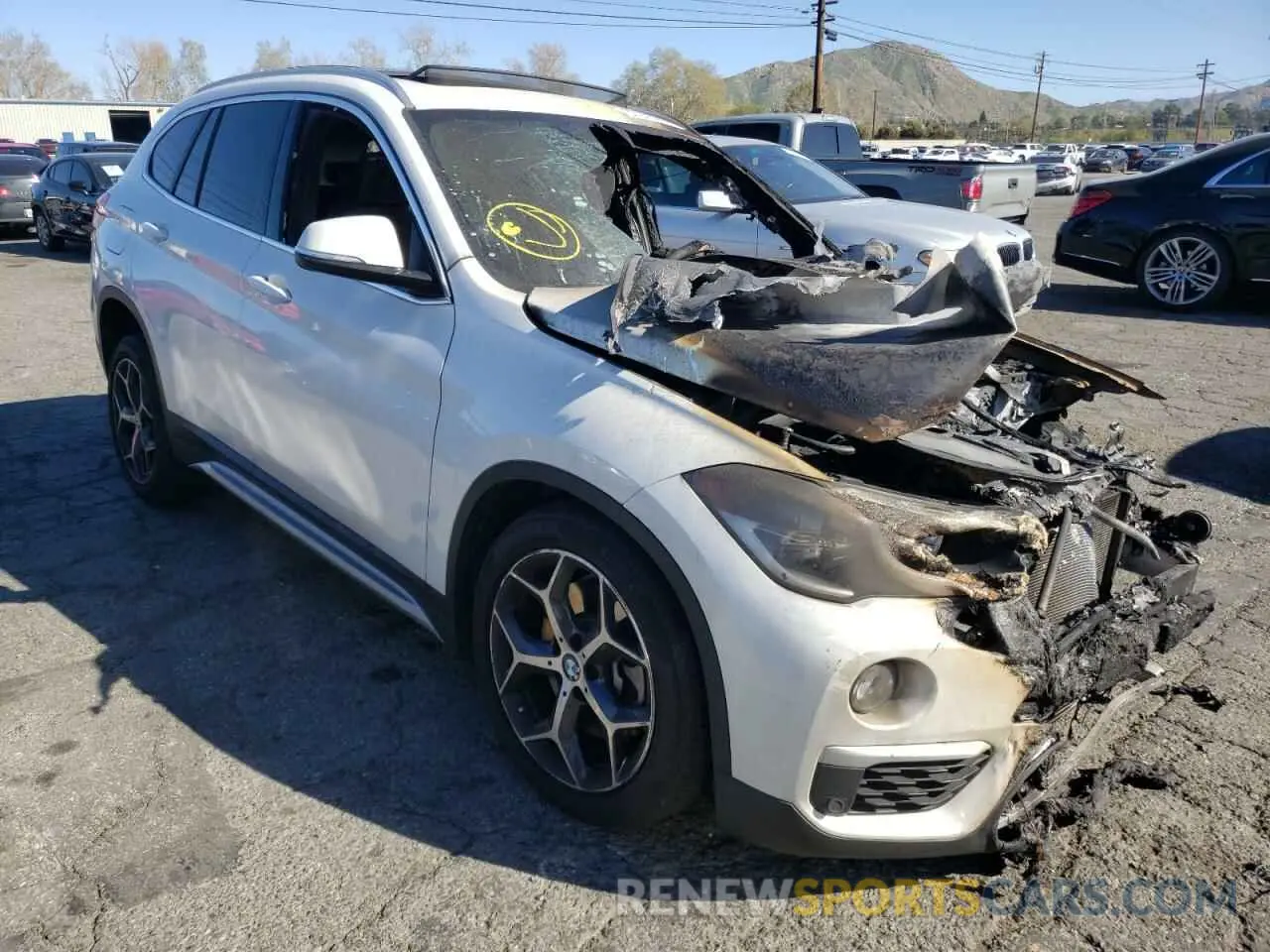 1 fotografías del automóvil dañado WBXHU7C56K3H44474 BMW X1 2019