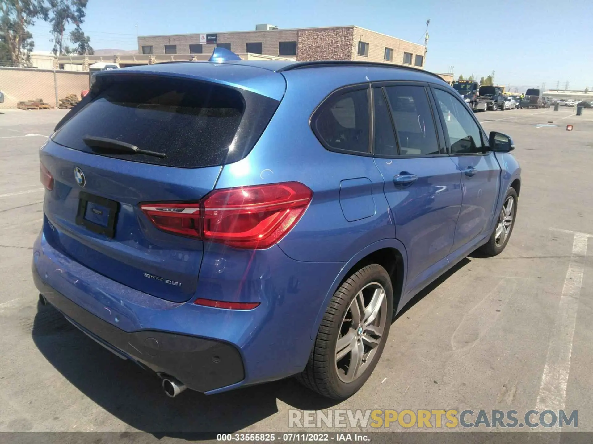 4 fotografías del automóvil dañado WBXHU7C58K5L10851 BMW X1 2019