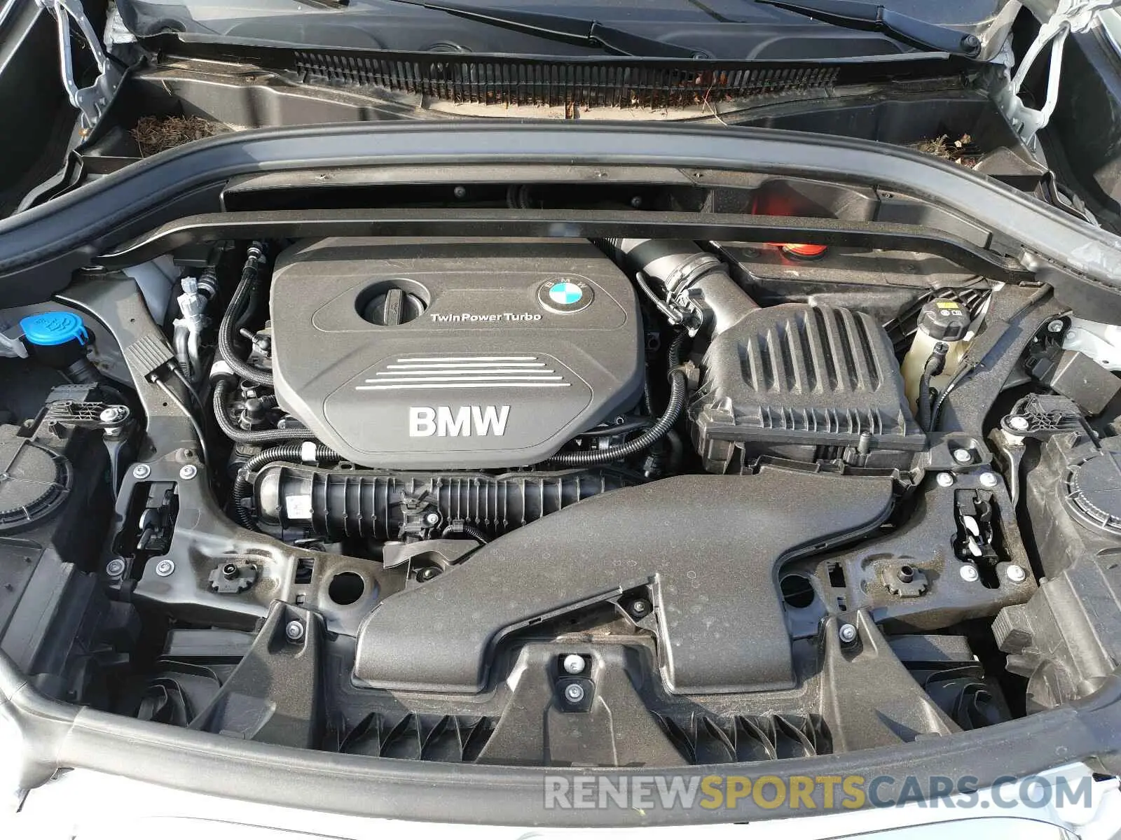 7 fotografías del automóvil dañado WBXHU7C58K5L11353 BMW X1 2019
