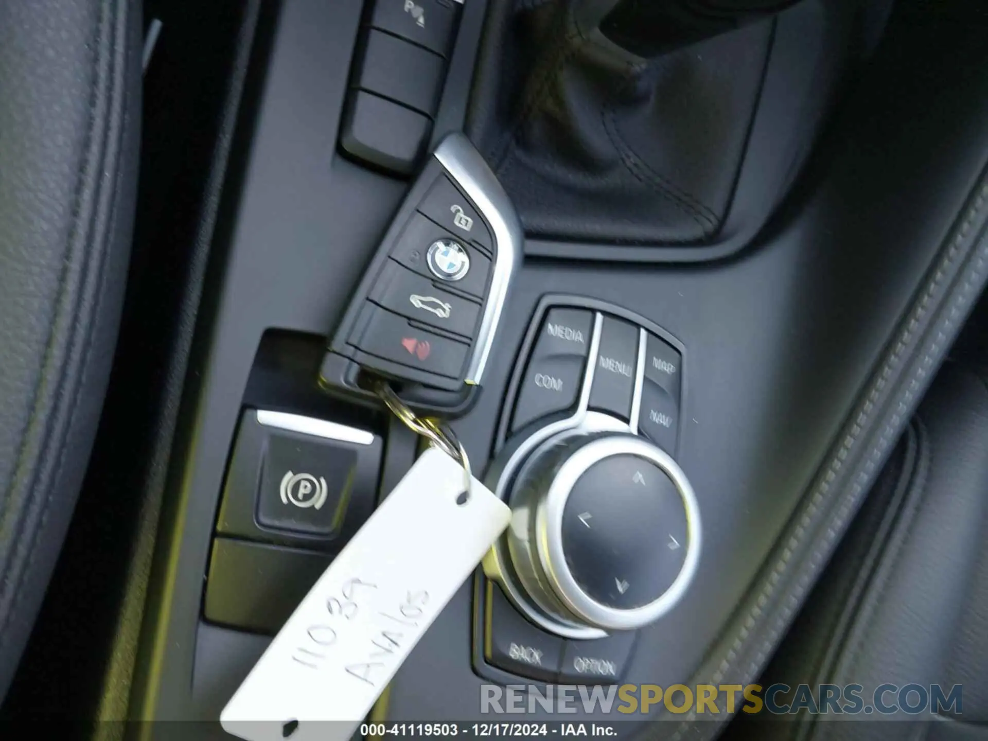 11 fotografías del automóvil dañado WBXJG7C03L5P82809 BMW X1 2020
