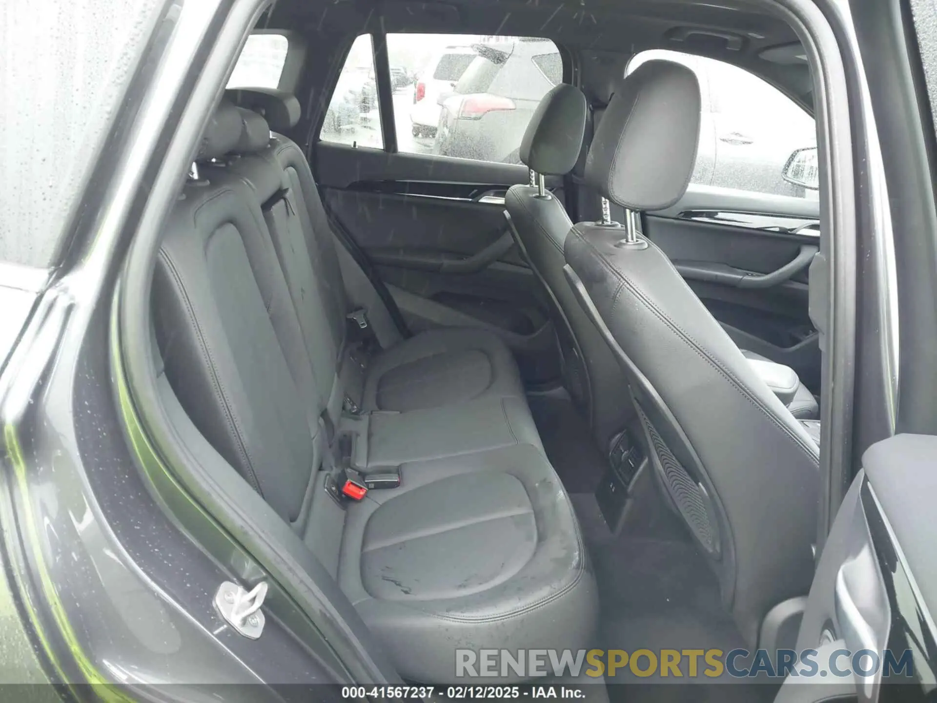 8 fotografías del automóvil dañado WBXJG7C05L5R44276 BMW X1 2020