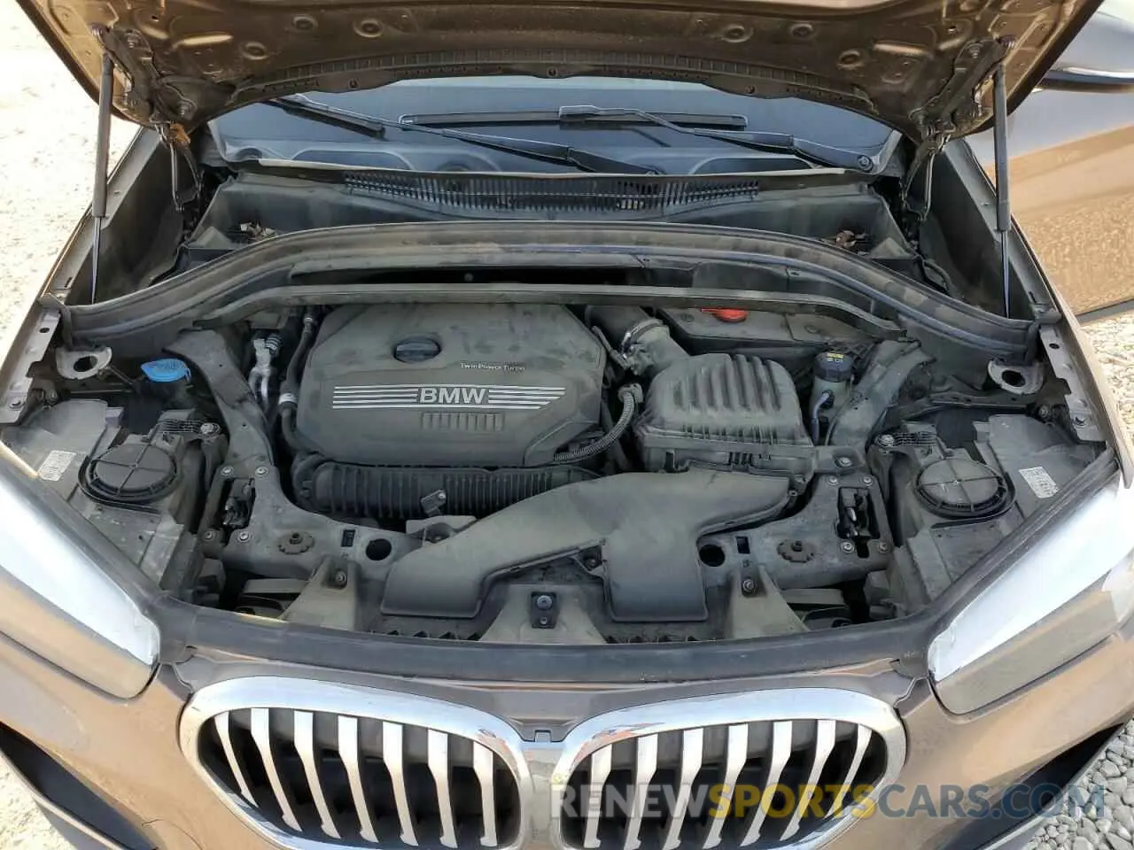 12 fotografías del automóvil dañado WBXJG7C06L5P19686 BMW X1 2020