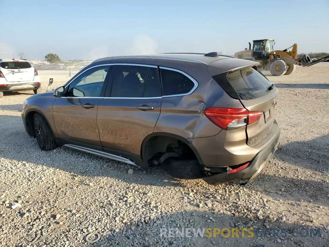 2 fotografías del automóvil dañado WBXJG7C06L5P19686 BMW X1 2020