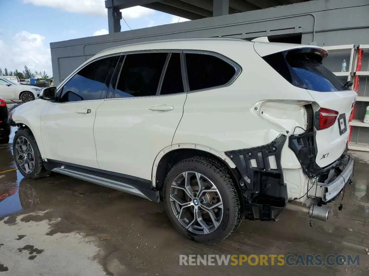 2 fotografías del automóvil dañado WBXJG7C08L5P47375 BMW X1 2020