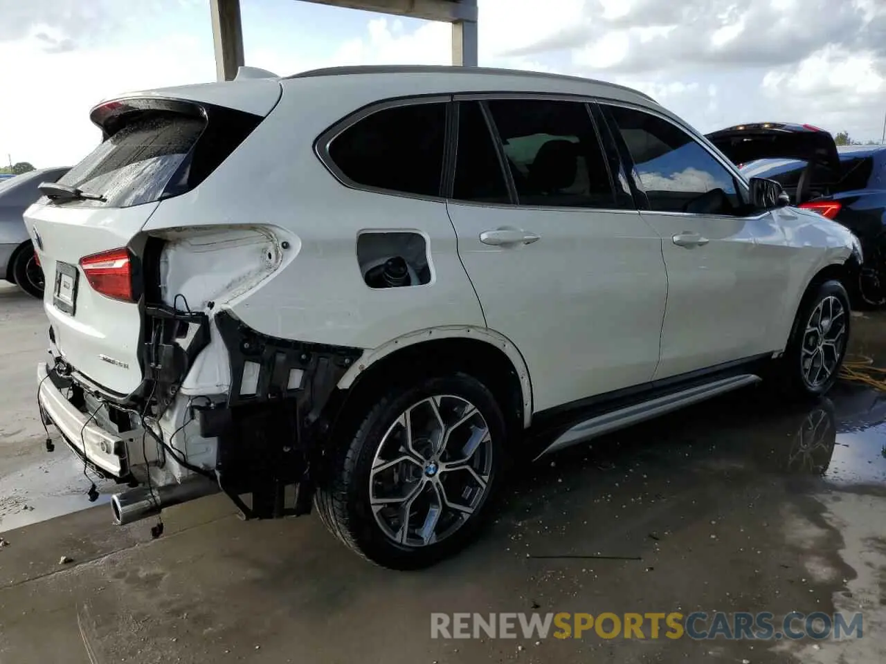 3 fotografías del automóvil dañado WBXJG7C08L5P47375 BMW X1 2020