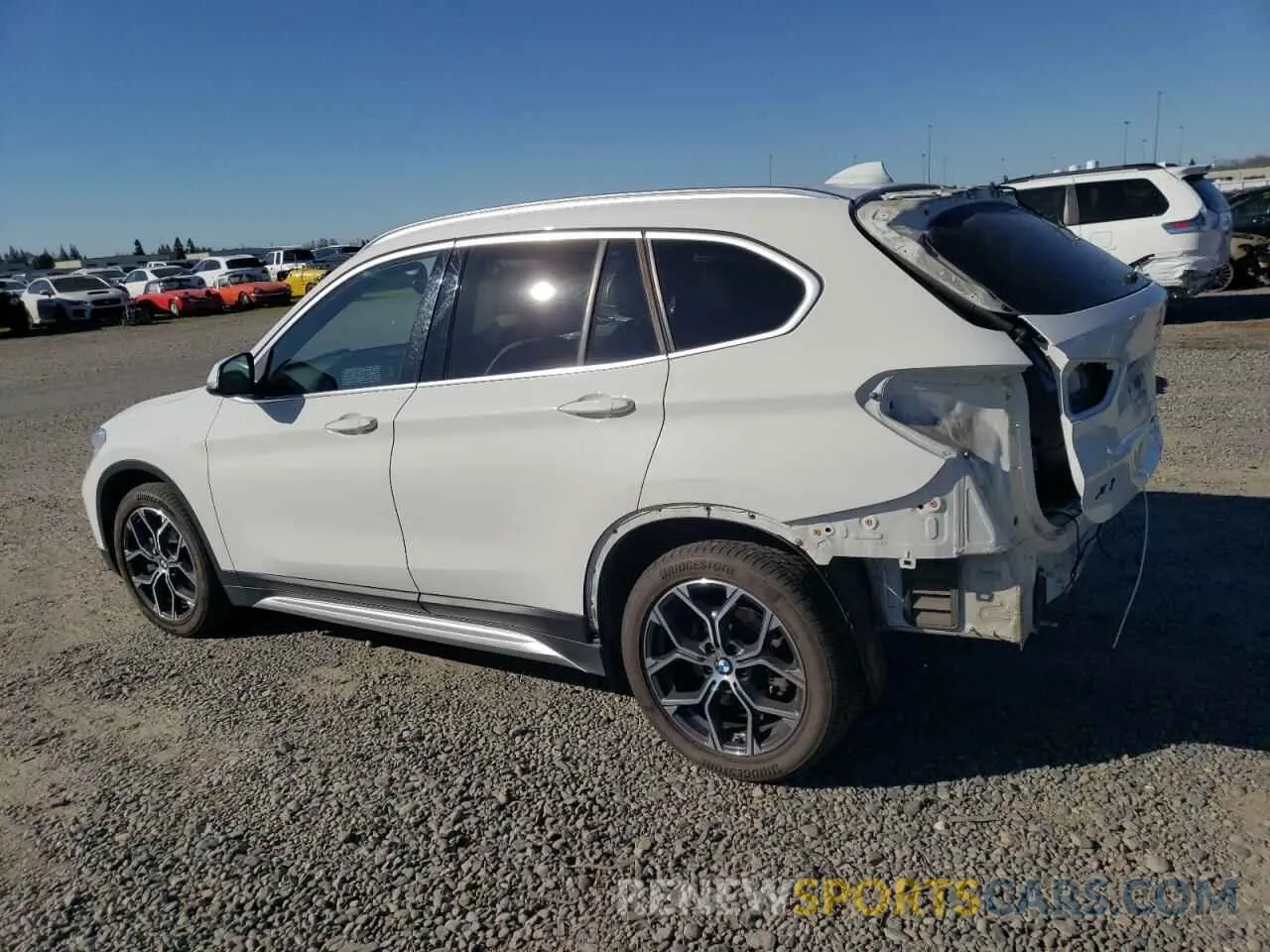 2 fotografías del automóvil dañado WBXJG7C09L5P28561 BMW X1 2020
