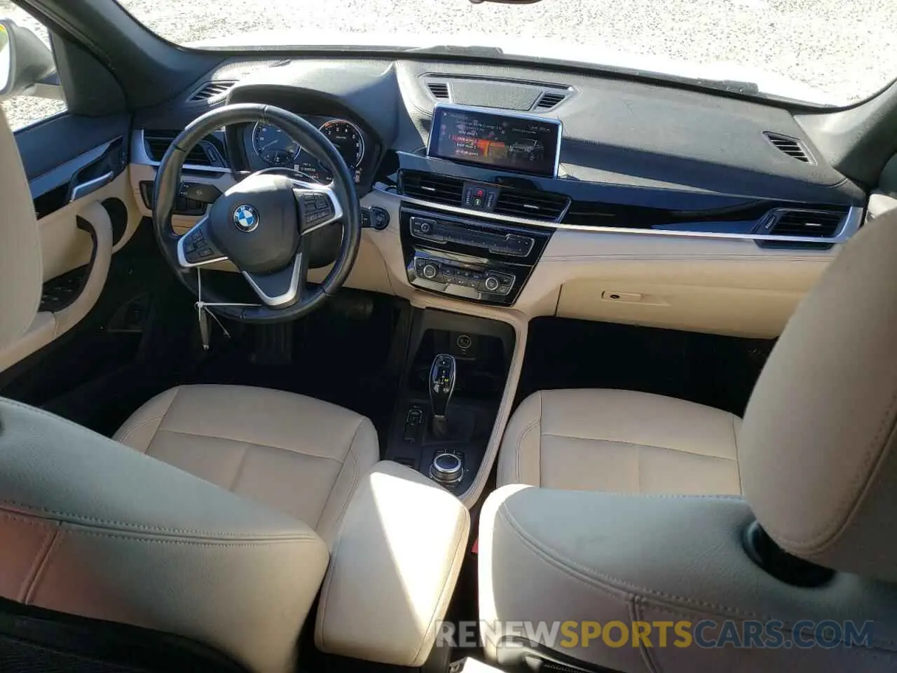 8 fotografías del automóvil dañado WBXJG7C09L5P28561 BMW X1 2020
