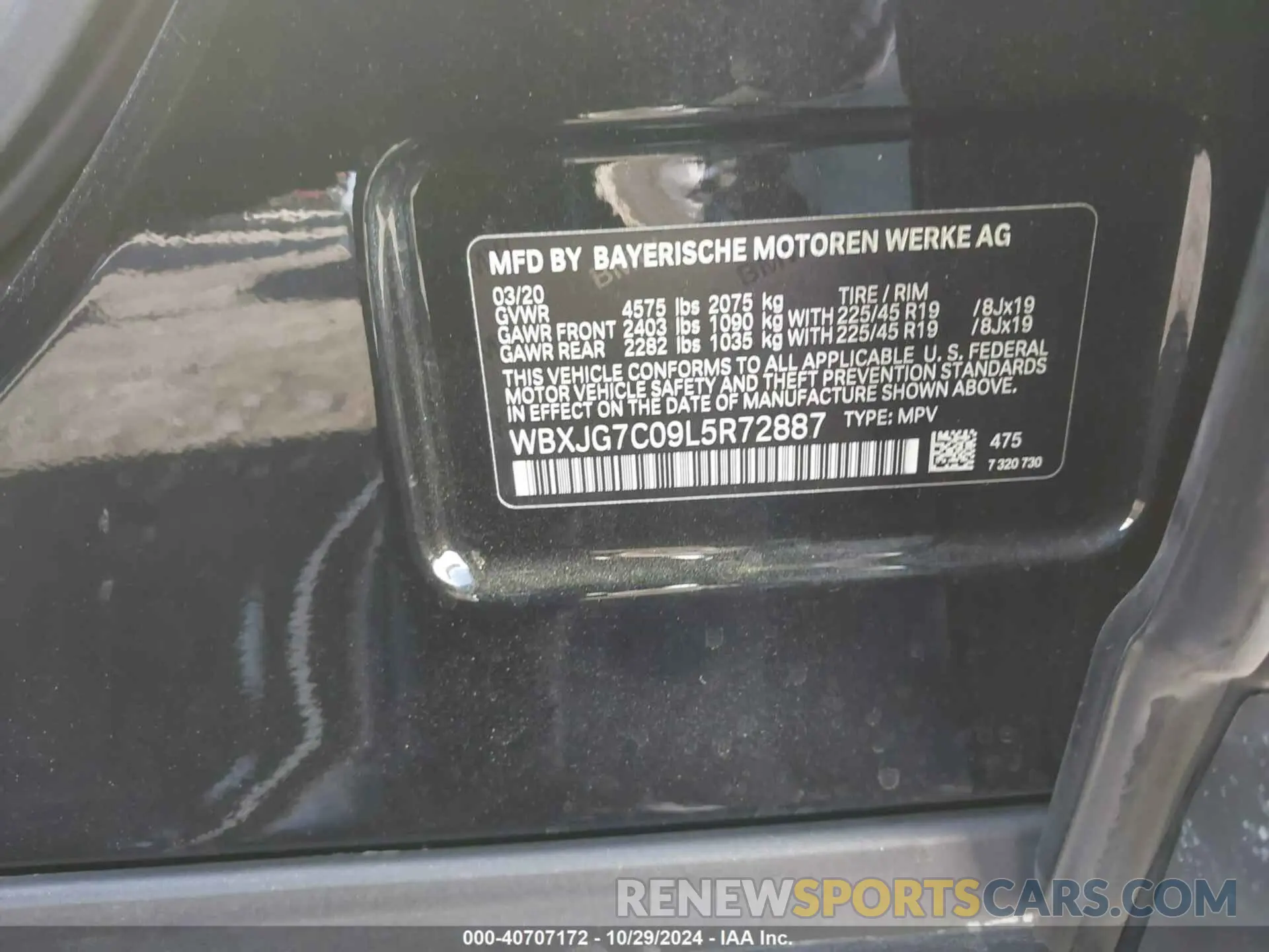 9 fotografías del automóvil dañado WBXJG7C09L5R72887 BMW X1 2020