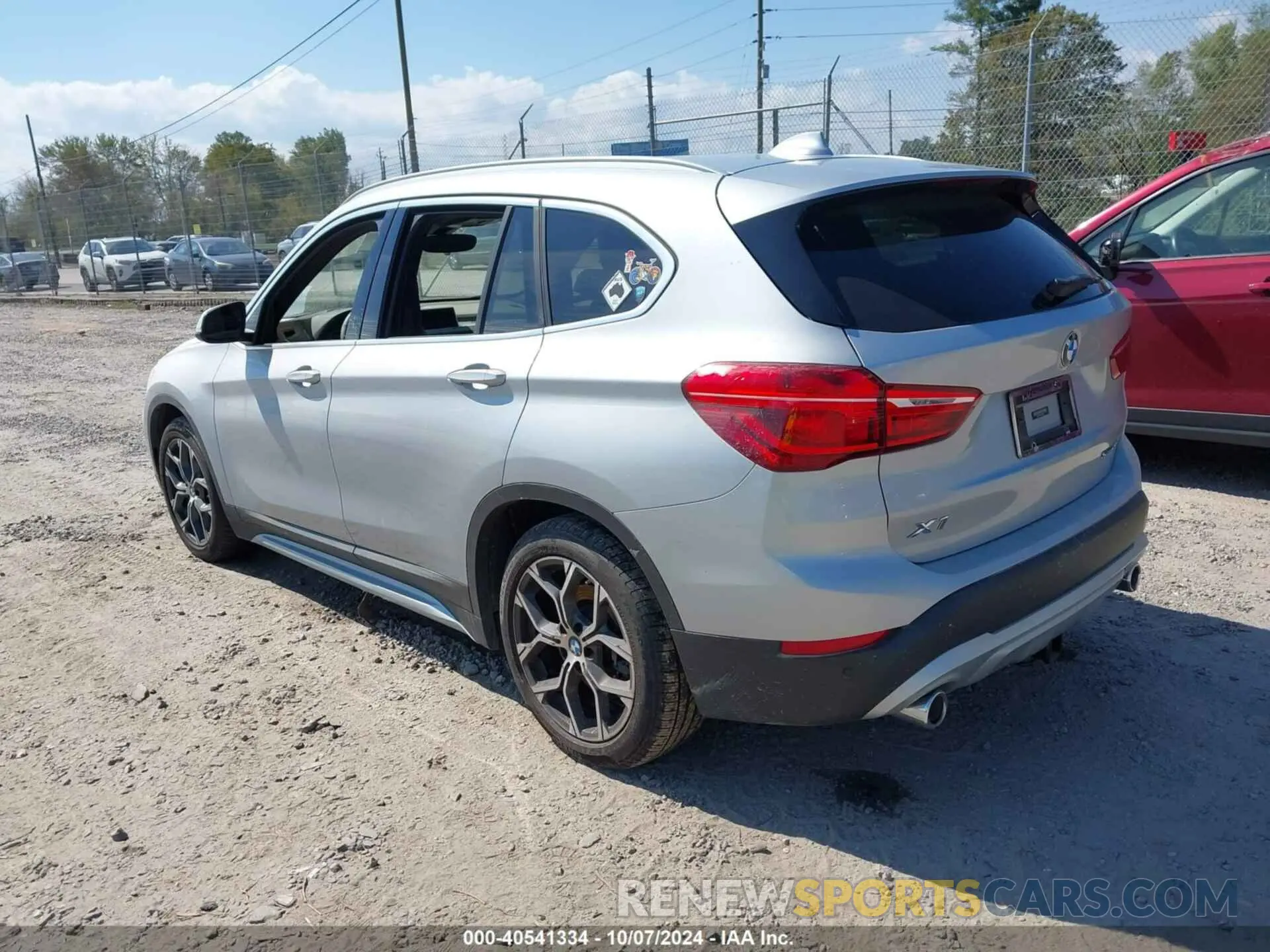 3 fotografías del automóvil dañado WBXJG7C09L5R91407 BMW X1 2020