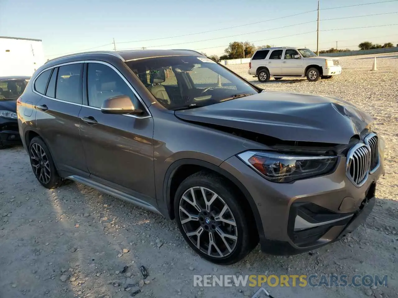 4 fotografías del automóvil dañado WBXJG7C0XL3L89336 BMW X1 2020