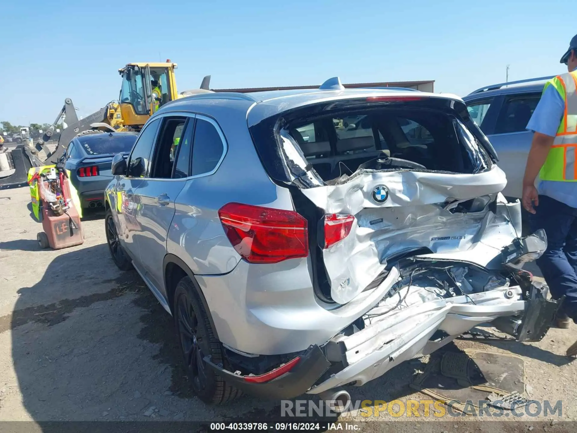 3 fotografías del automóvil dañado WBXJG7C0XL5R61316 BMW X1 2020
