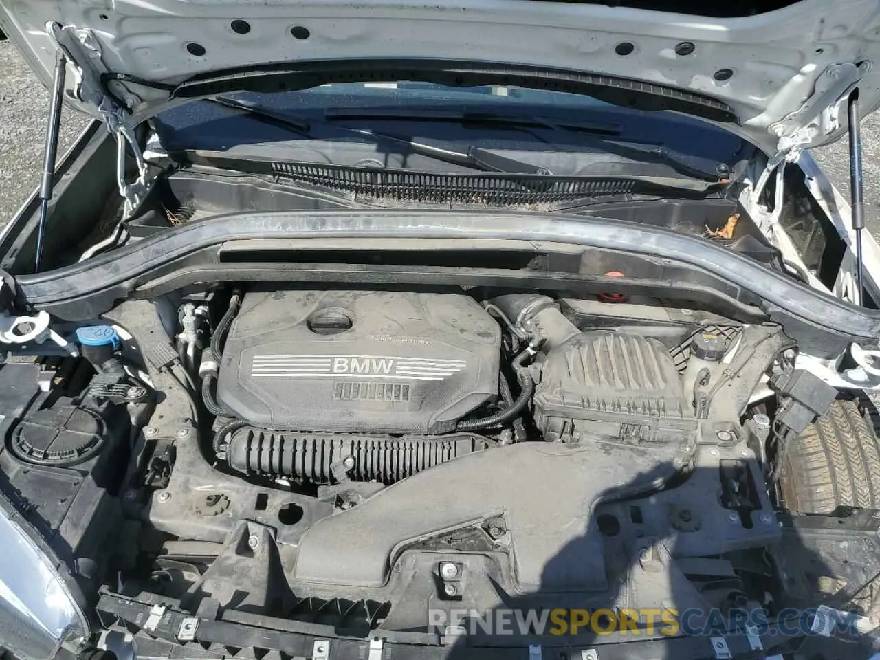 12 fotografías del automóvil dañado WBXJG9C00L5P60455 BMW X1 2020