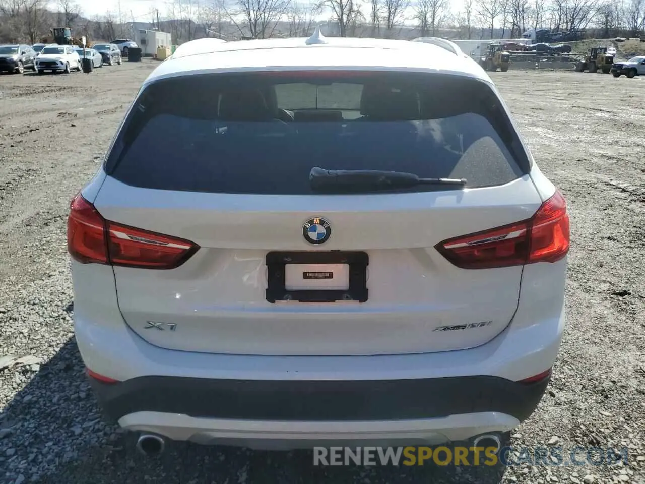 6 fotografías del automóvil dañado WBXJG9C00L5P60455 BMW X1 2020