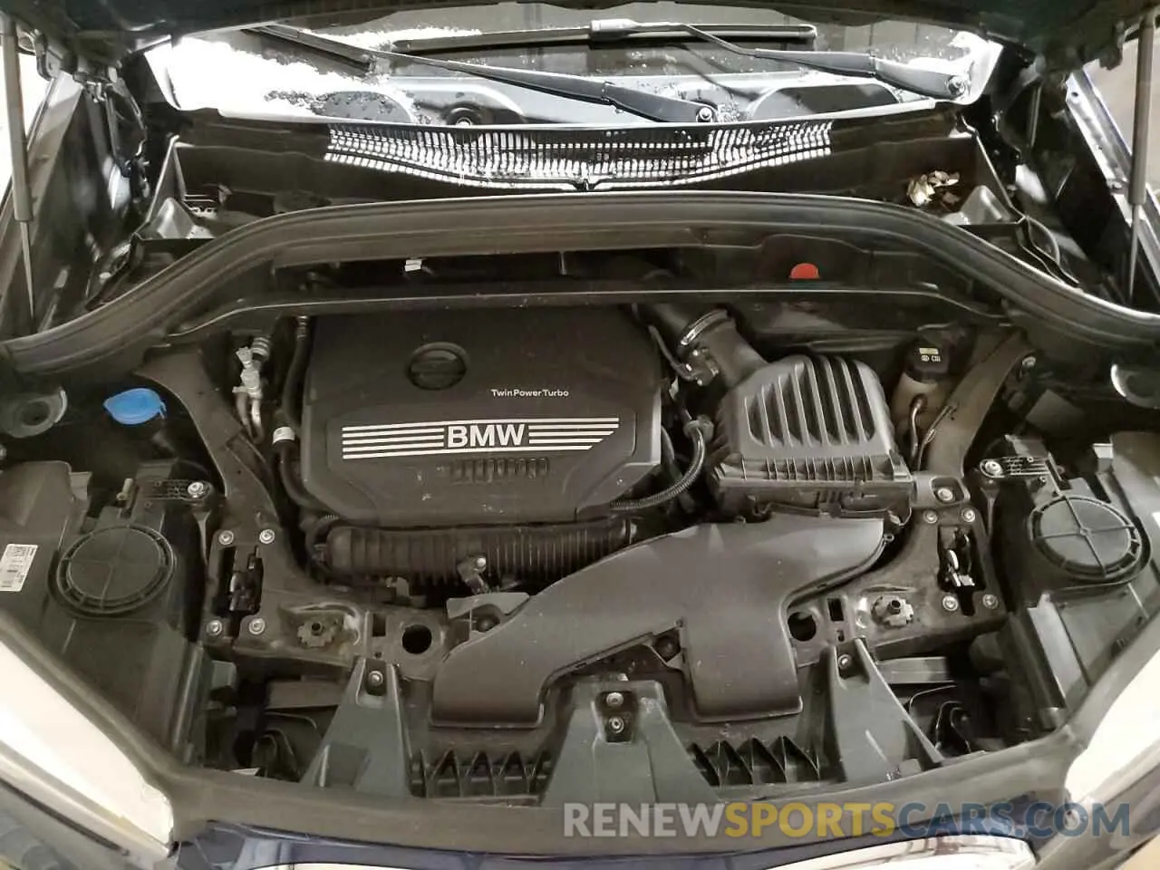 12 fotografías del automóvil dañado WBXJG9C01L5P36083 BMW X1 2020
