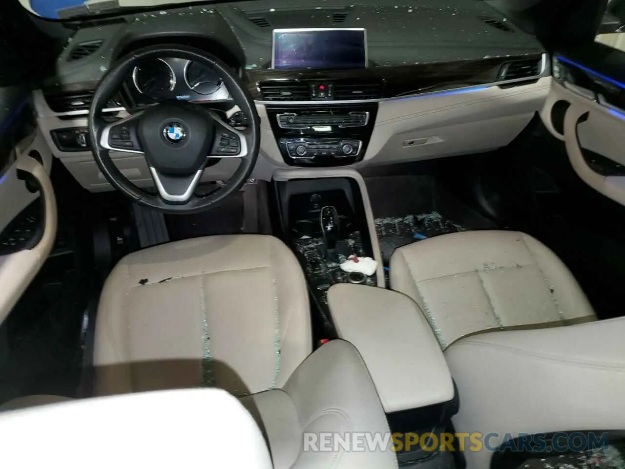 8 fotografías del automóvil dañado WBXJG9C01L5P36083 BMW X1 2020