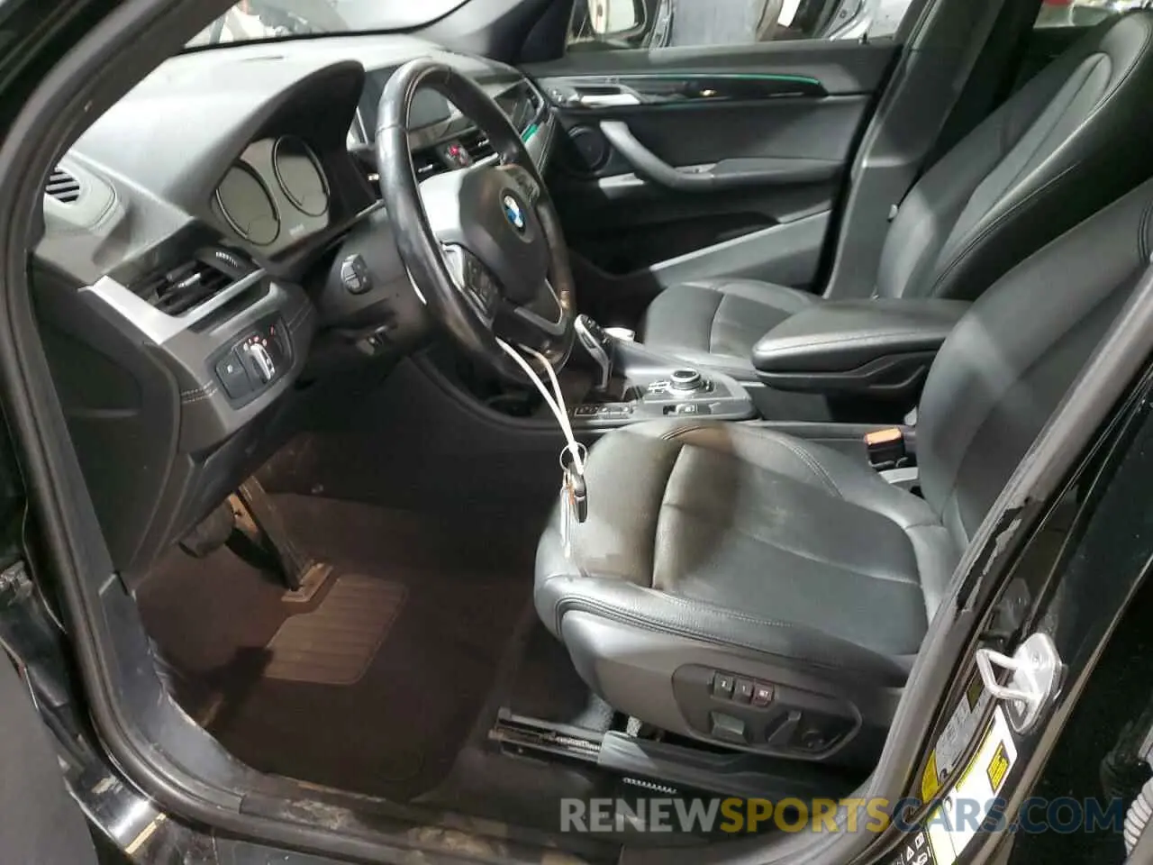 7 fotografías del automóvil dañado WBXJG9C01L5P75983 BMW X1 2020