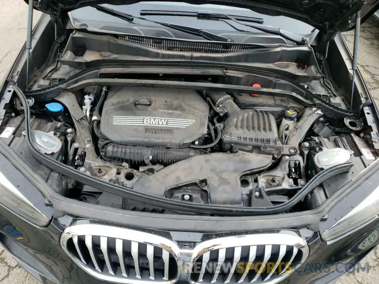 11 fotografías del automóvil dañado WBXJG9C02L5P82408 BMW X1 2020