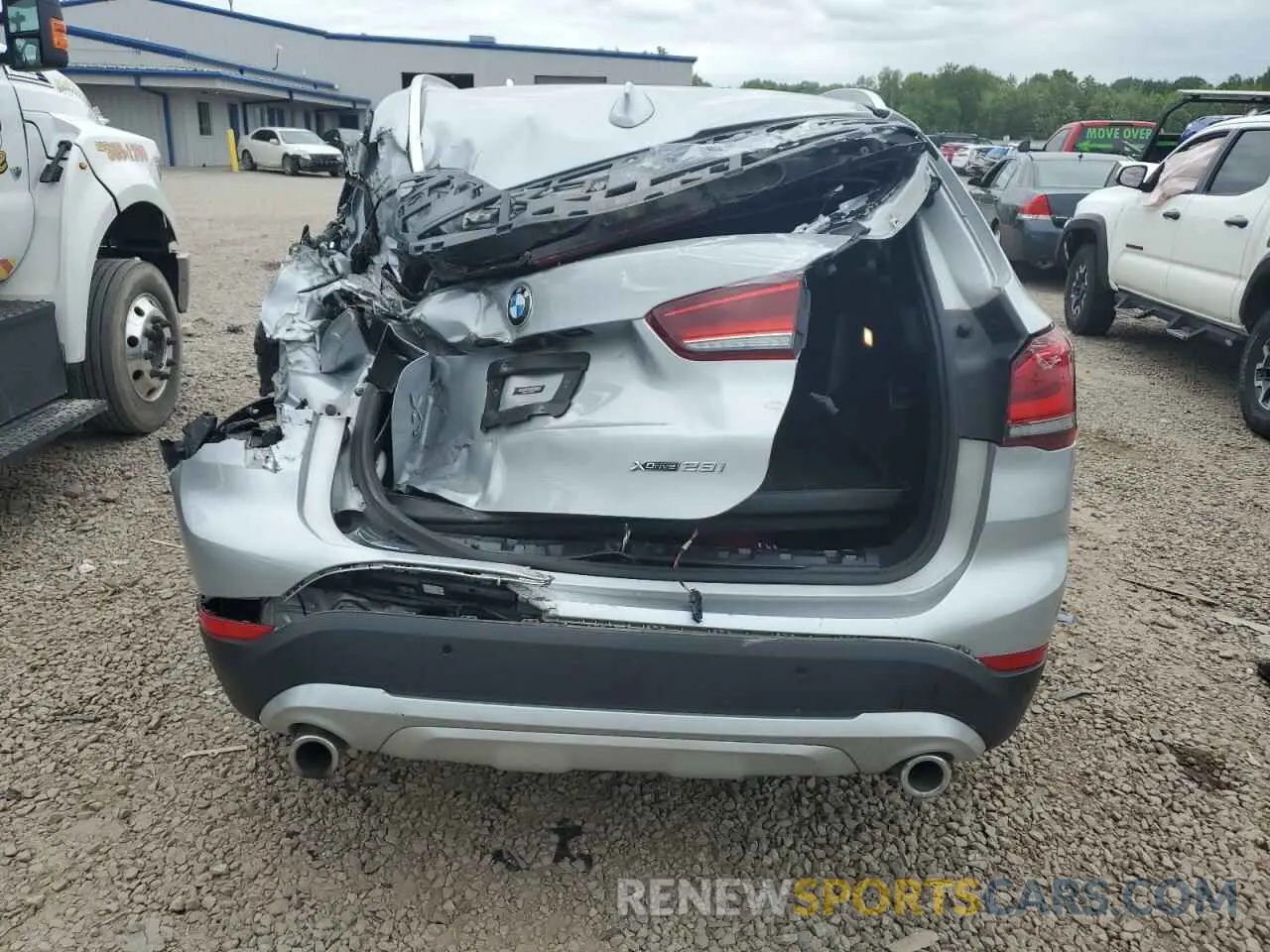 6 fotografías del automóvil dañado WBXJG9C03L5P43018 BMW X1 2020