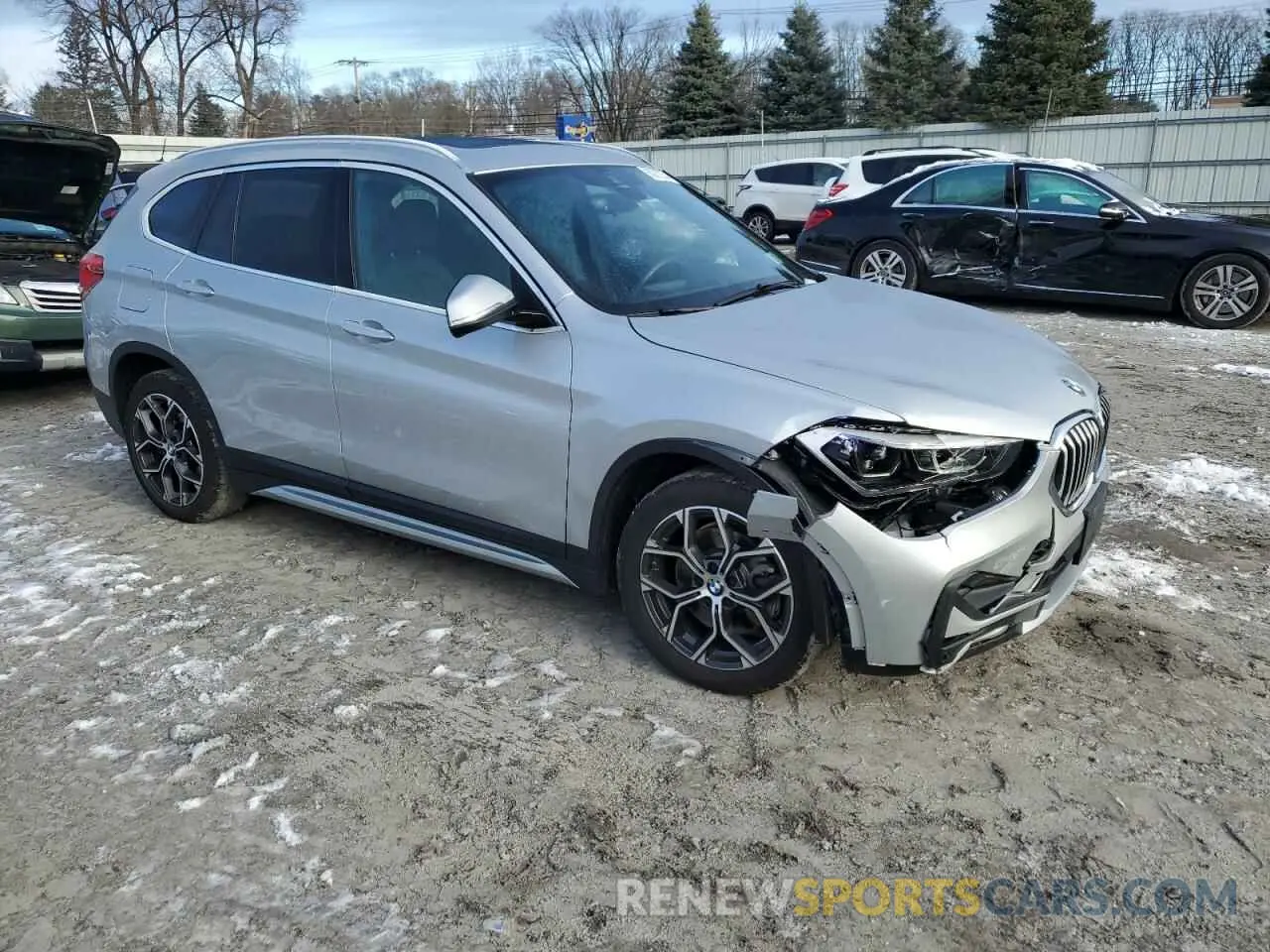 4 fotografías del automóvil dañado WBXJG9C03L5P55895 BMW X1 2020