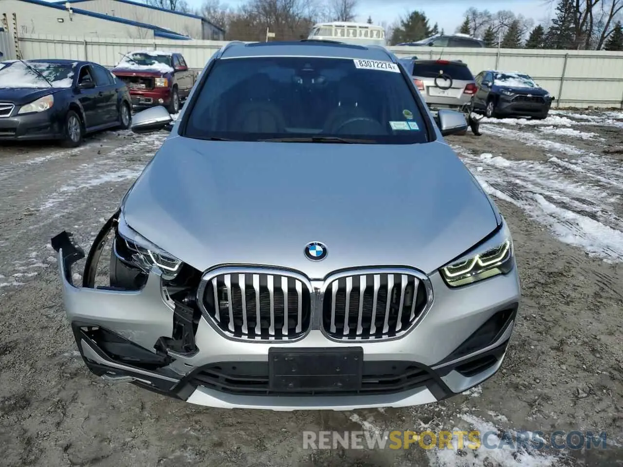 5 fotografías del automóvil dañado WBXJG9C03L5P55895 BMW X1 2020
